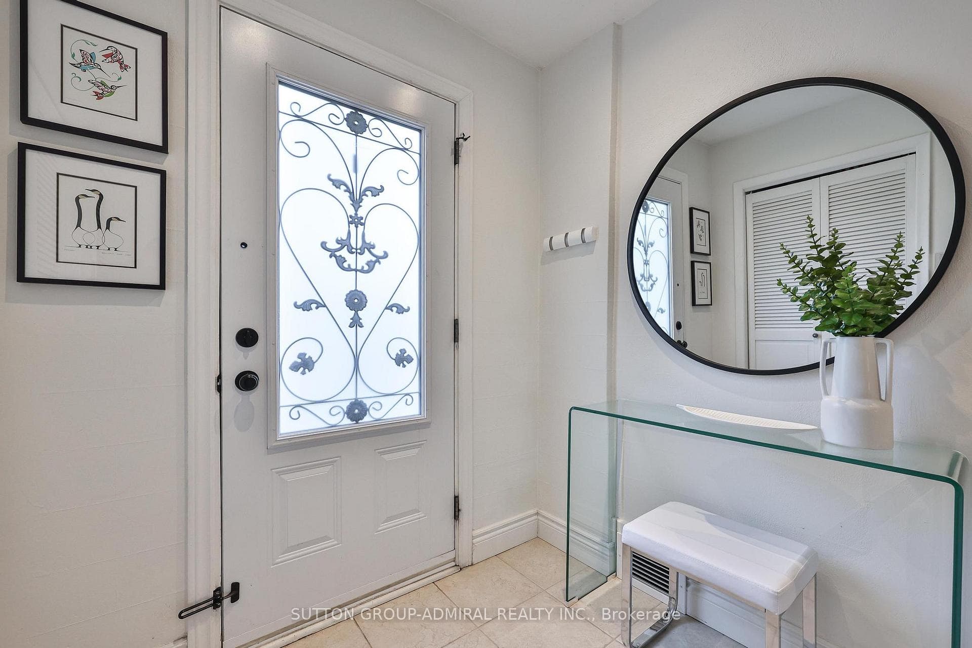 75 Glendora Avenue photo 4