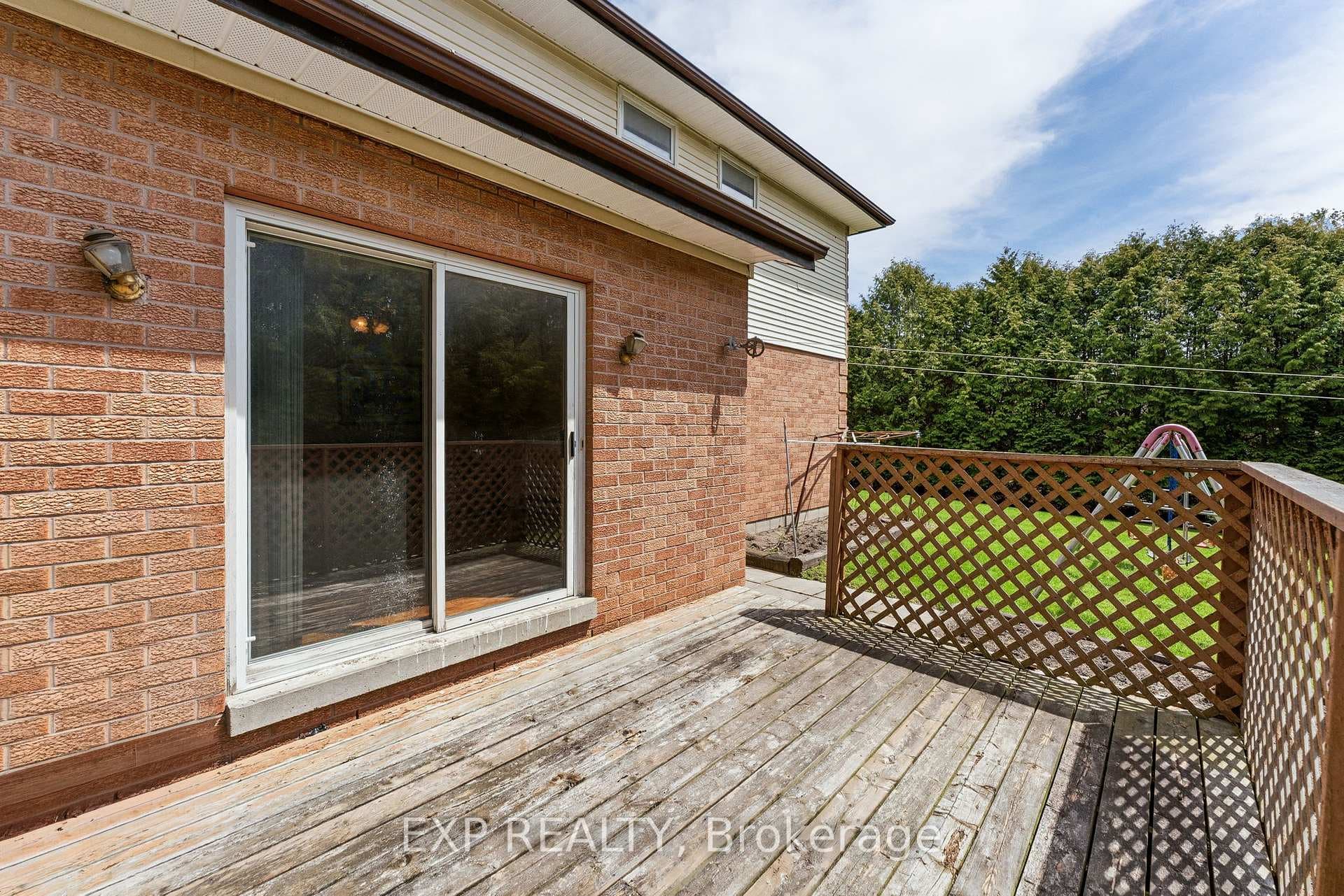 32 Louisa Street photo 38