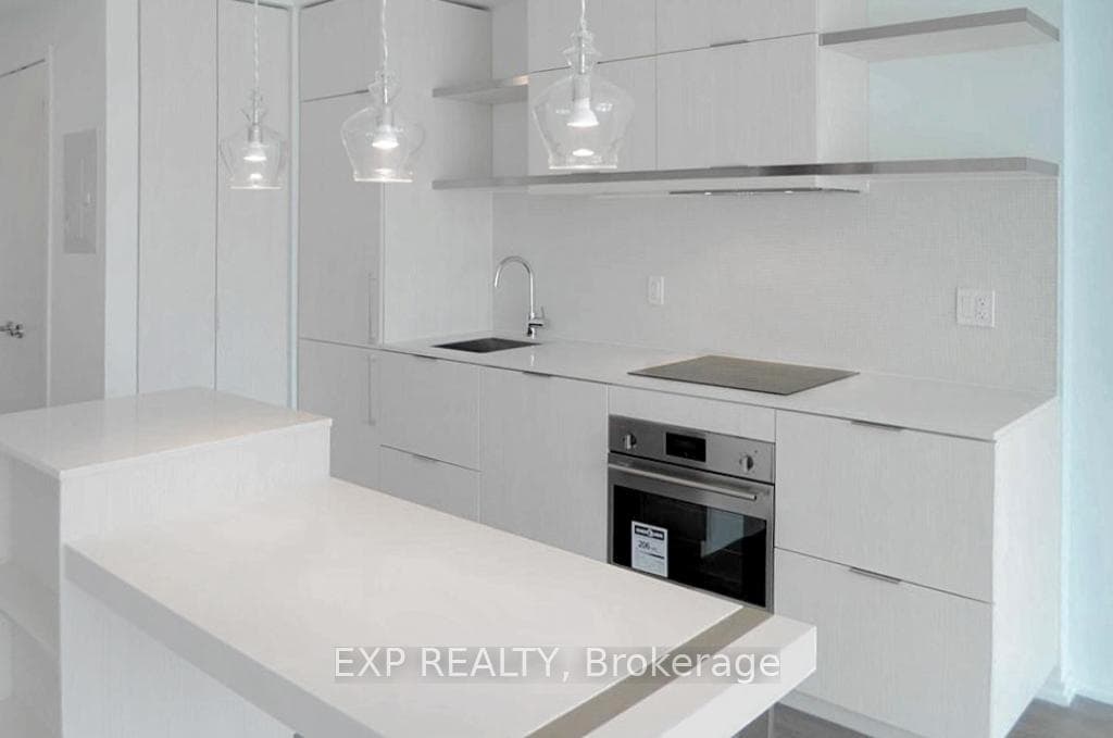 197 Yonge Street Unit 3107 photo 18