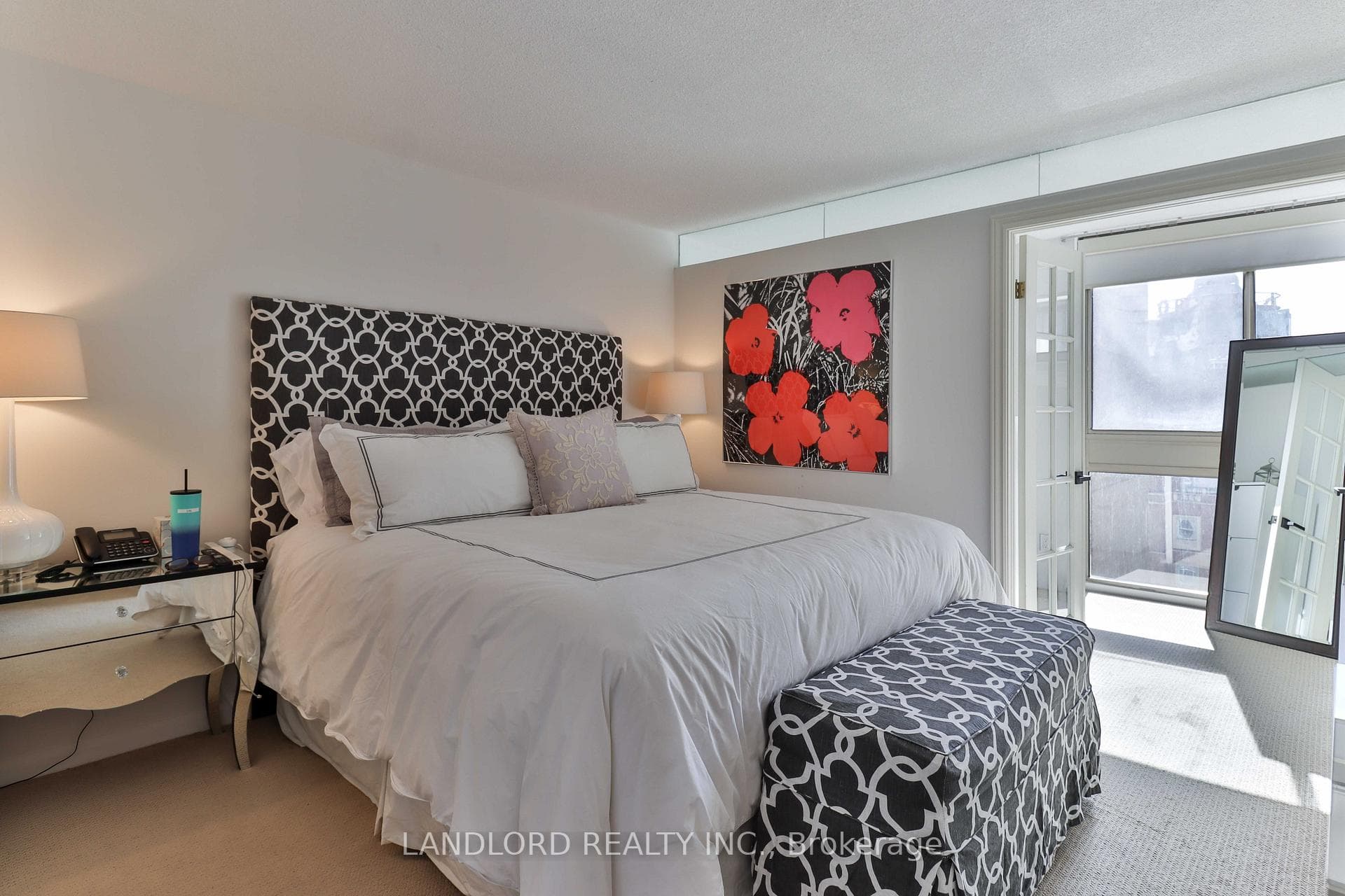 278 Bloor Street Unit 1801 photo 22