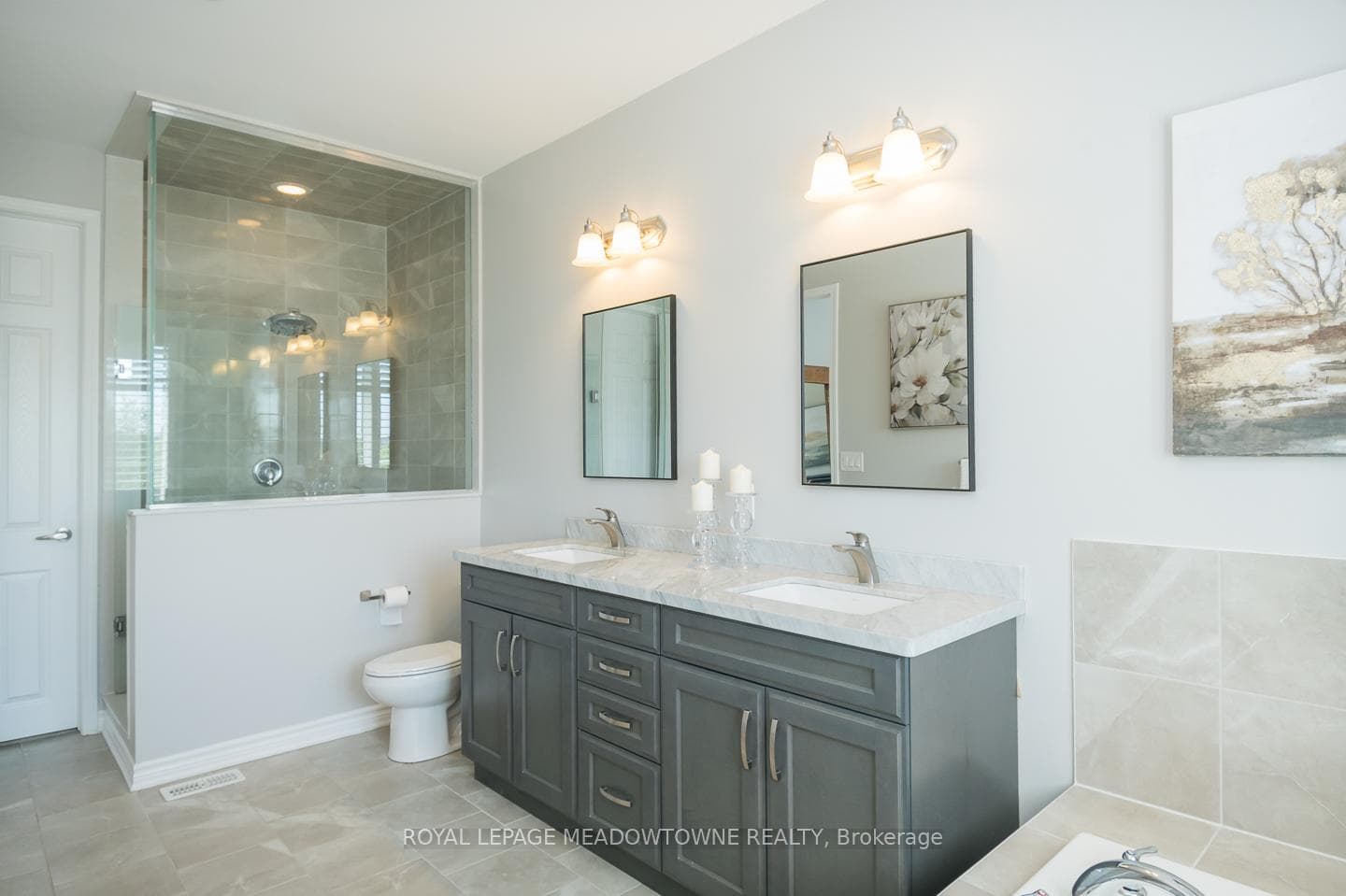 1412 Connaught Terrace photo 31
