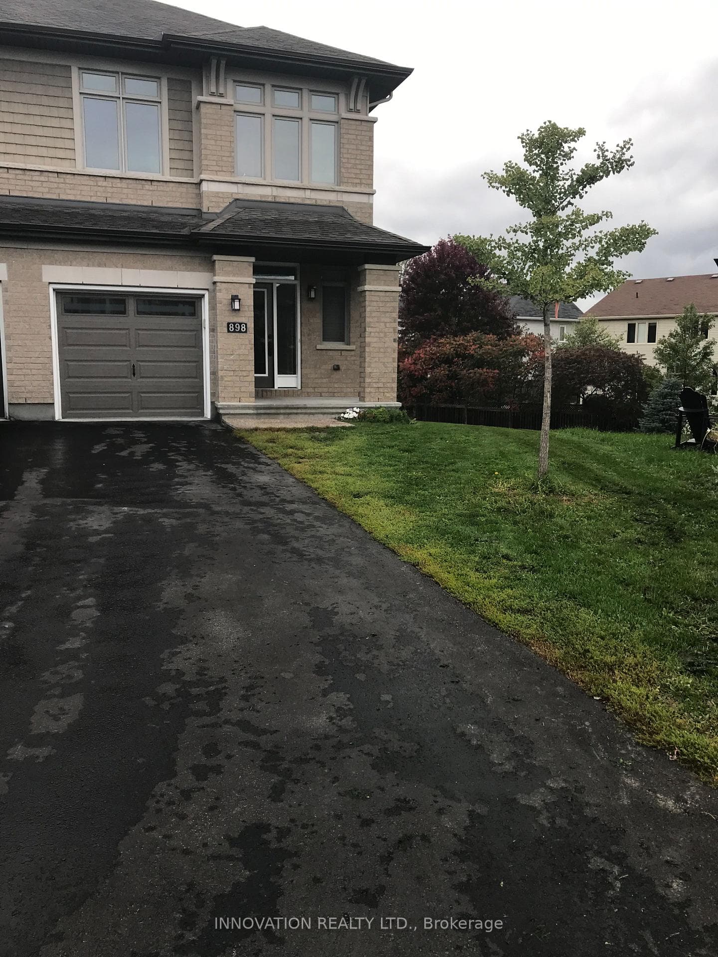 898 Fletcher Circle photo 1