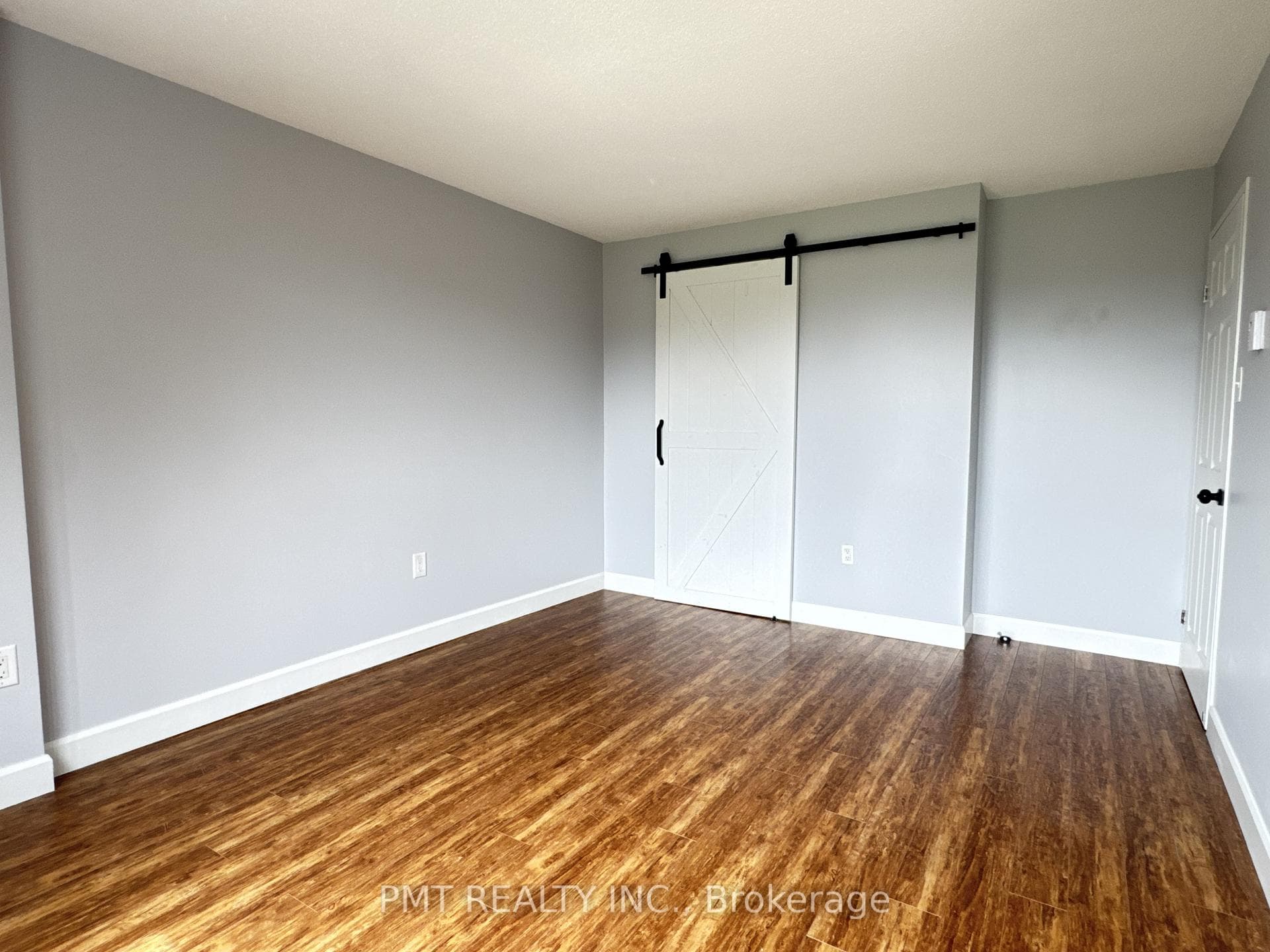 65 Highland Crescent Unit 303 photo 10