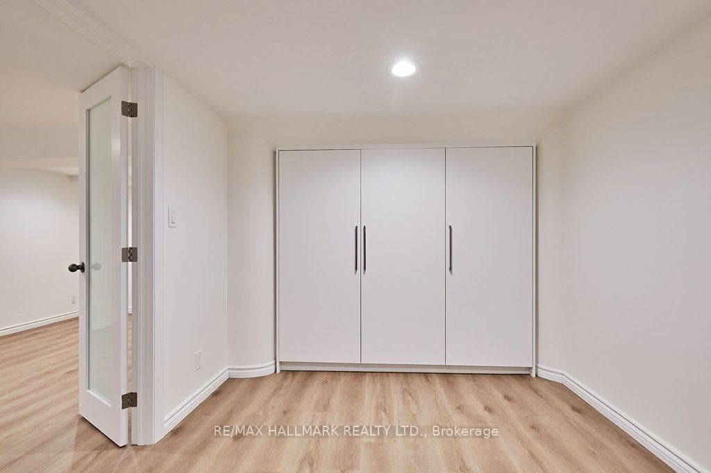 181 Ferris Road Unit Basement photo 6