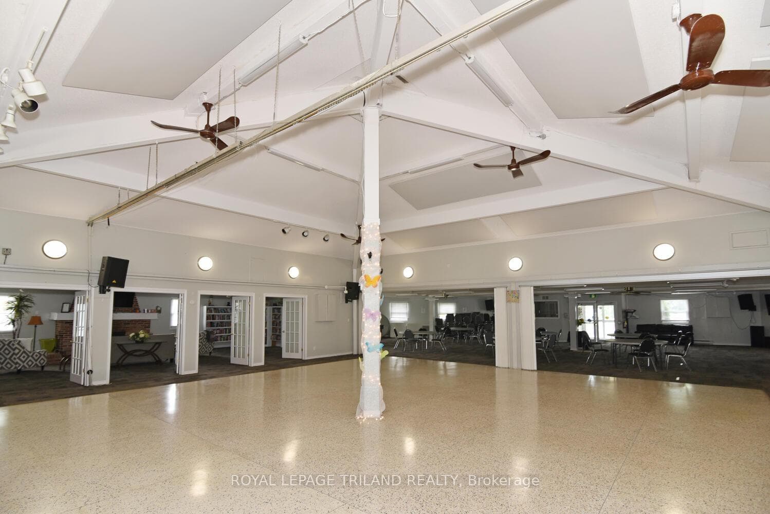 299 Glen Abbey Court photo 36