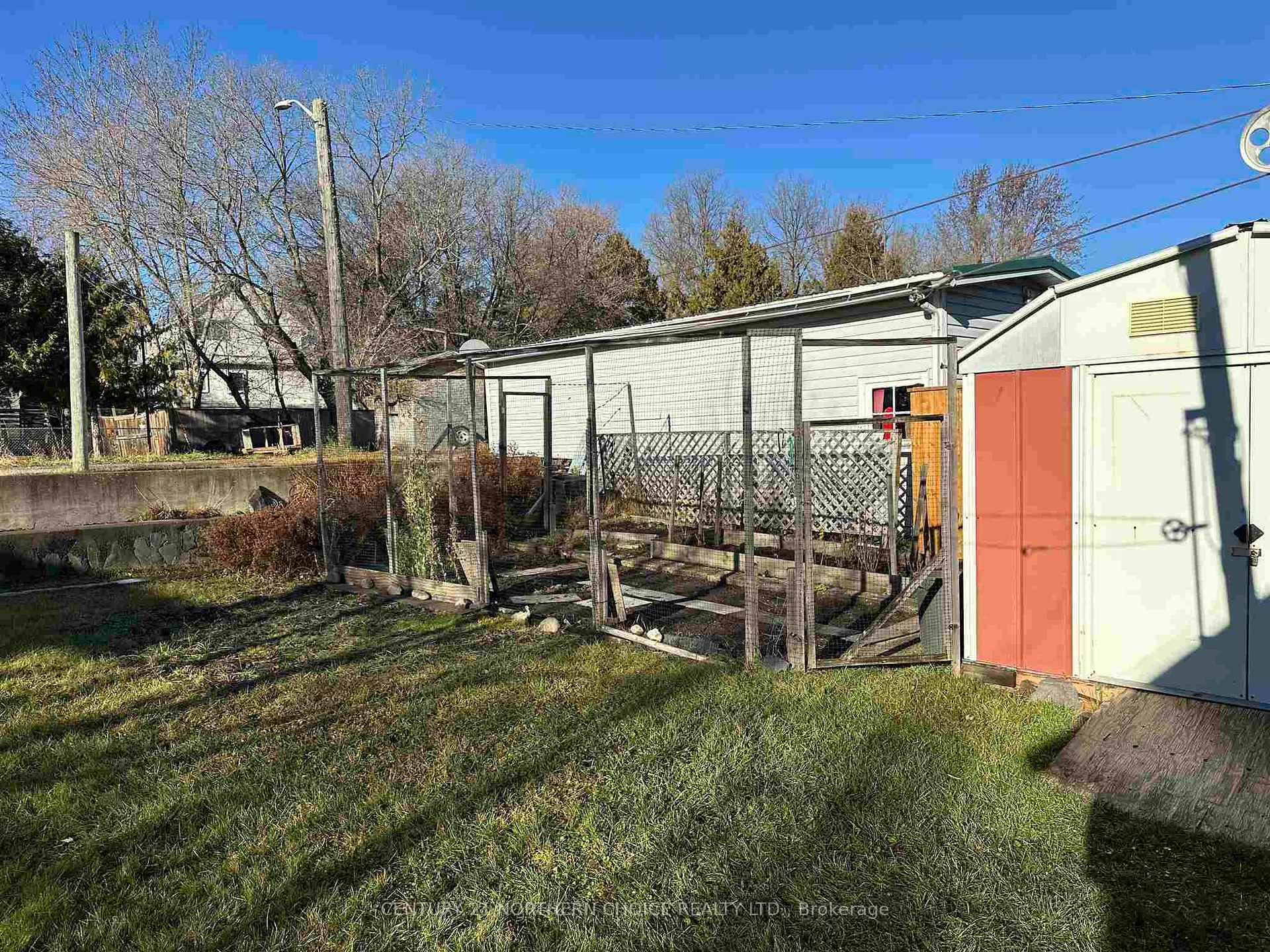 346 Eighth Avenue photo 32