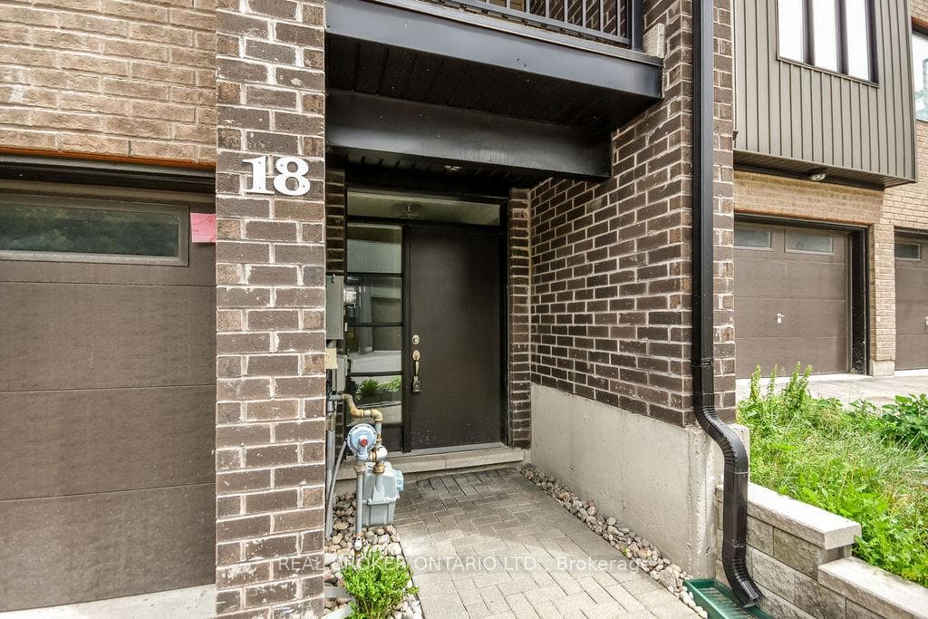 199 Ardagh Road Unit 18 photo 3