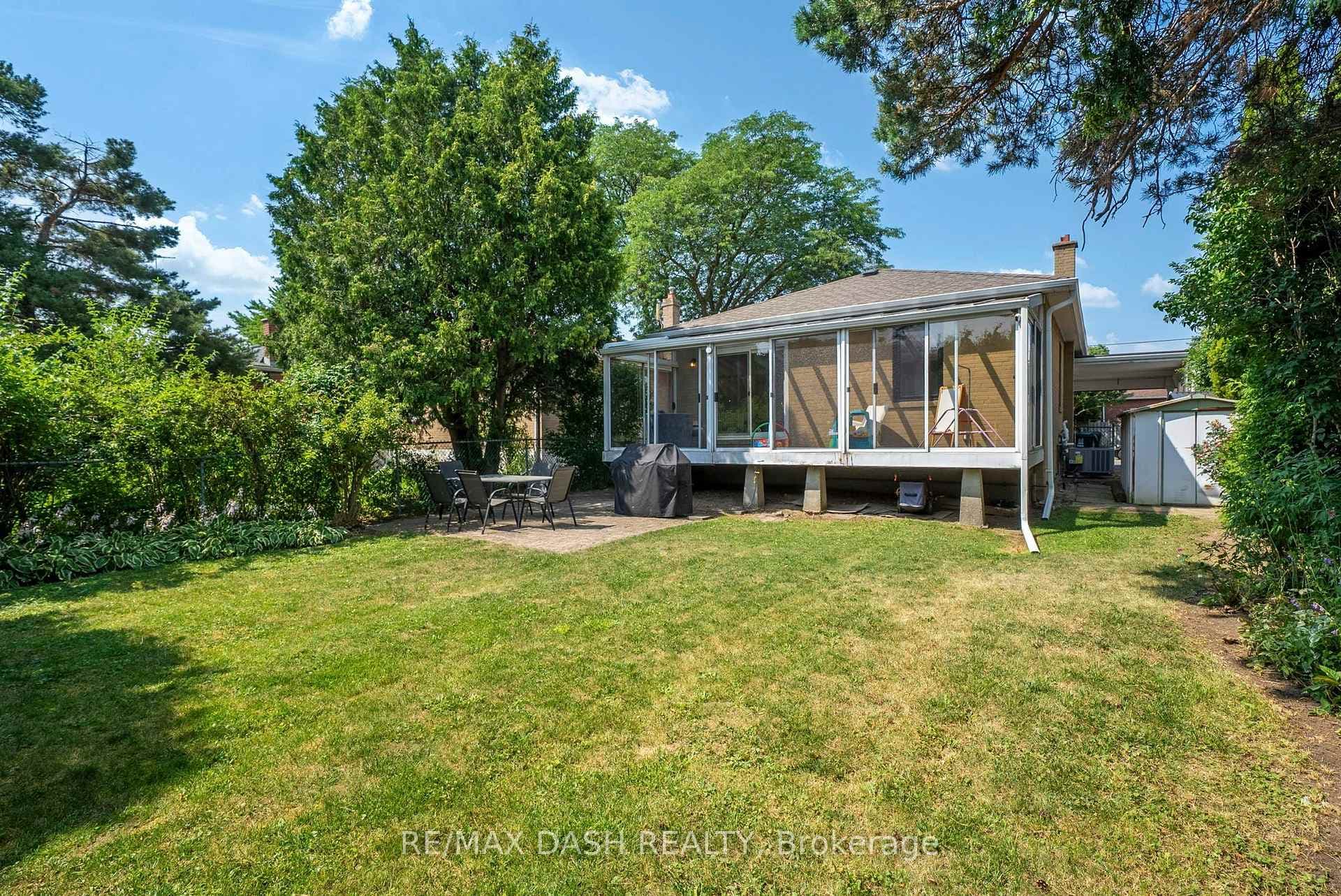 111 Gorman Park Road photo 37