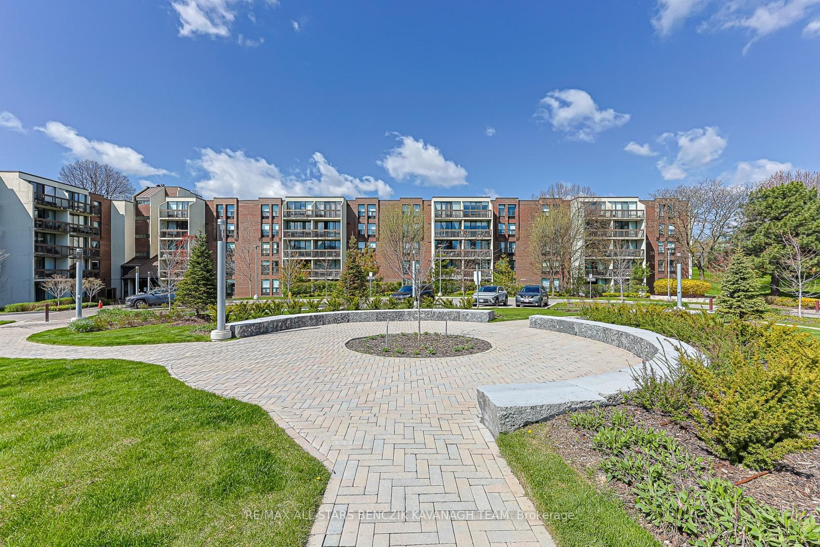 20 Fashion Roseway N/A Unit 408 photo 19