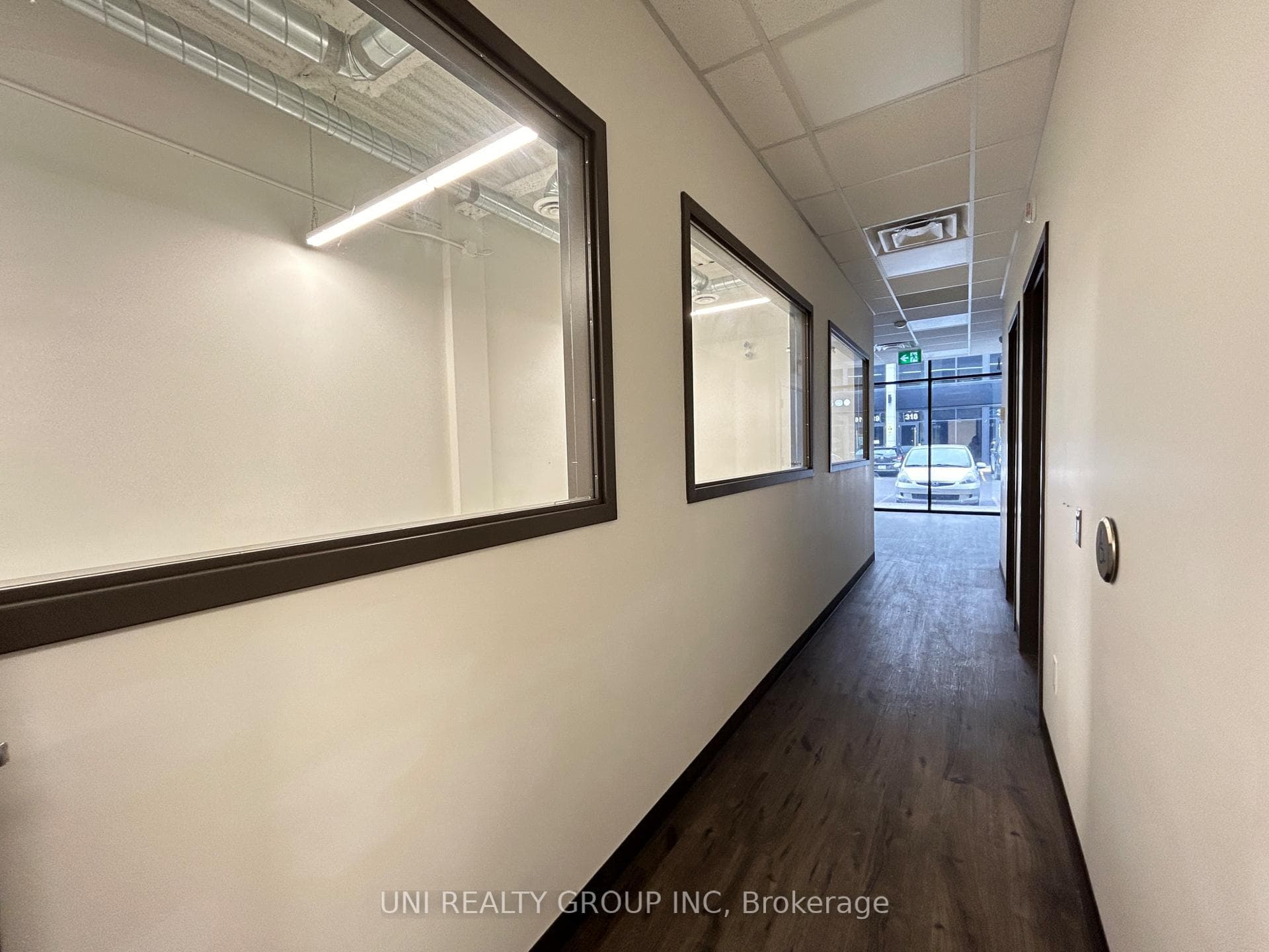 2310 St Laurent Boulevard Unit 217 photo 6