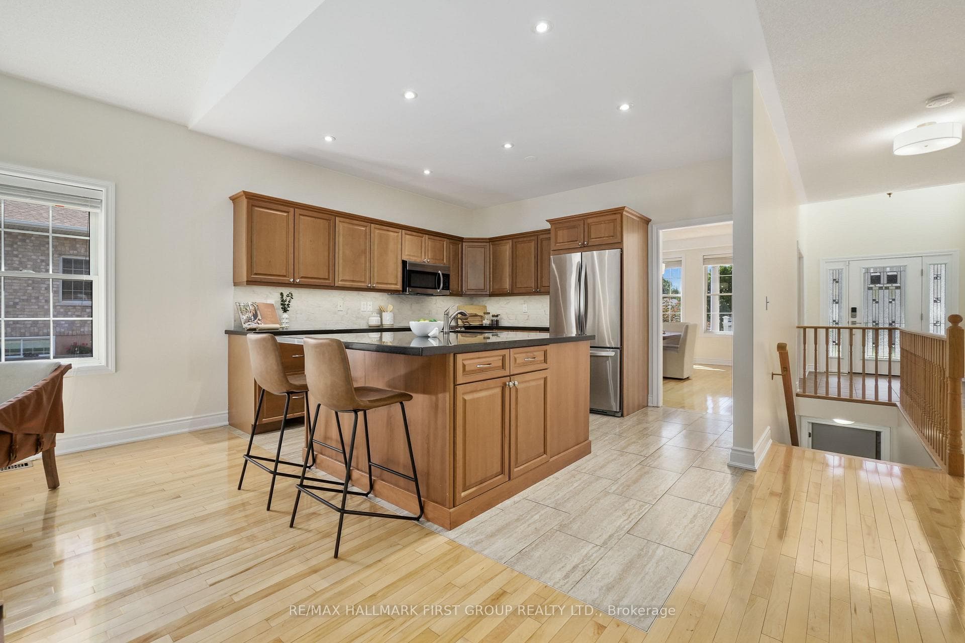 884 Caddy Drive photo 8