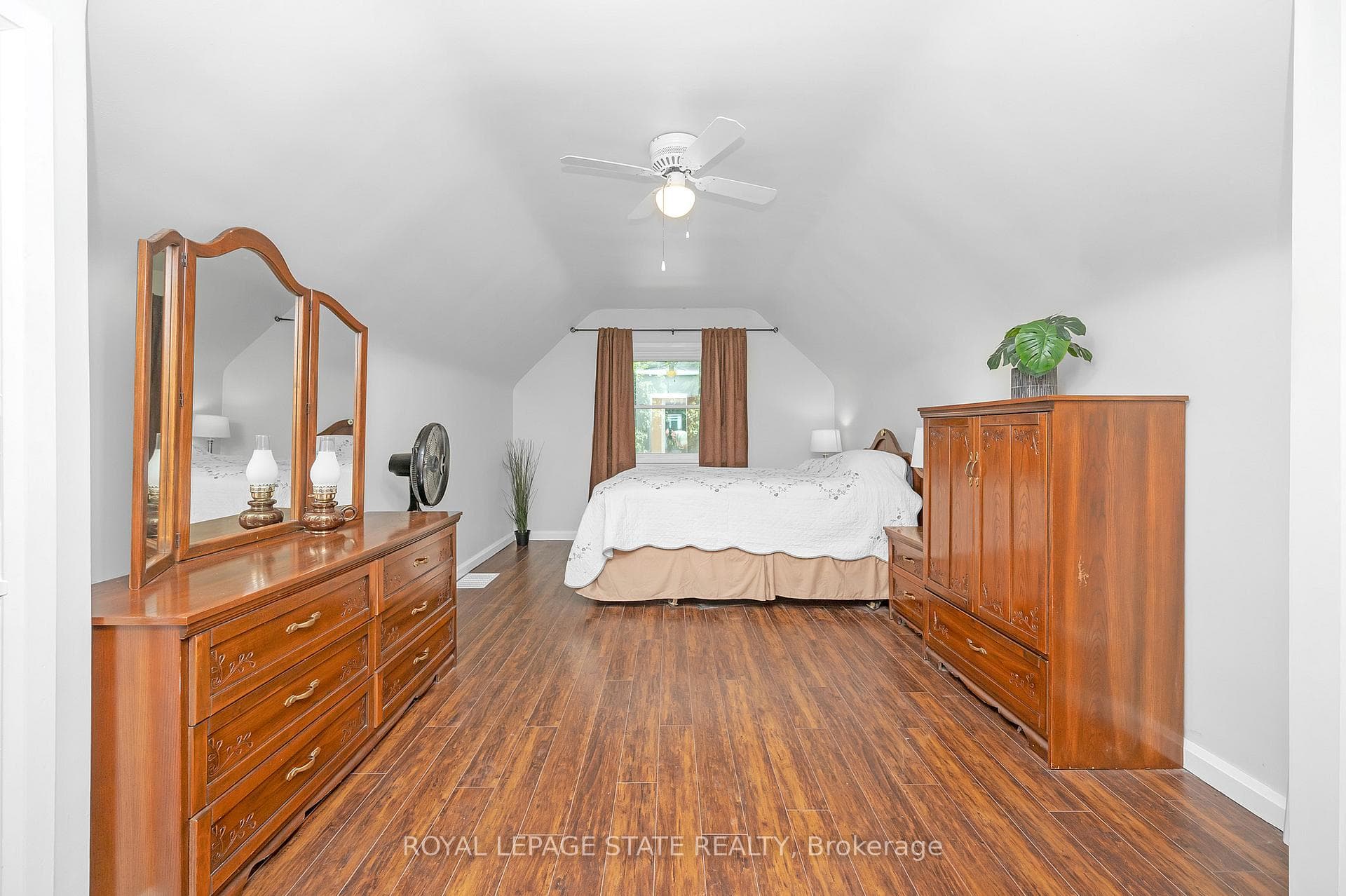 190 Crosthwaite Avenue photo 23