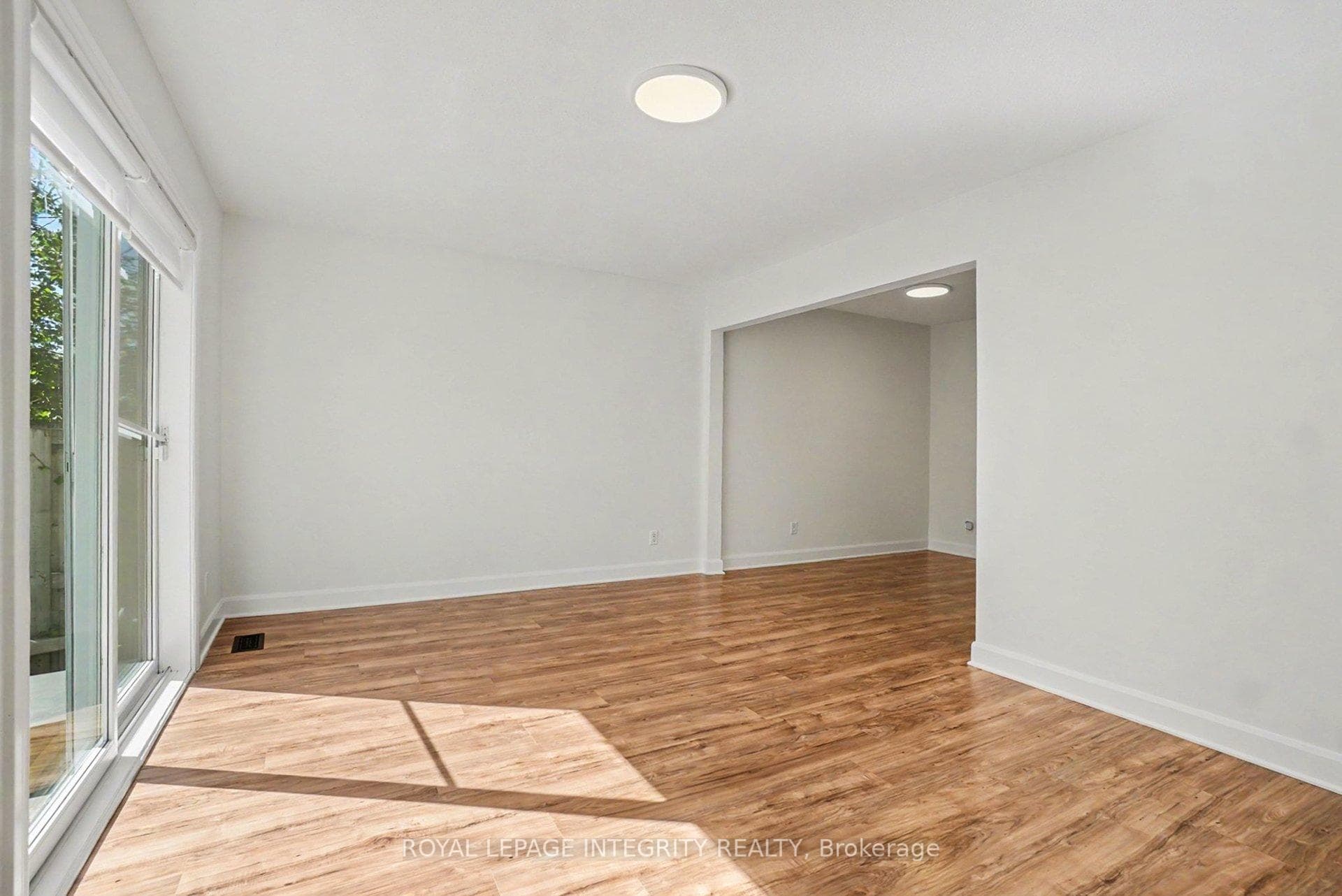 1507 Ballard Court Unit 2 photo 5