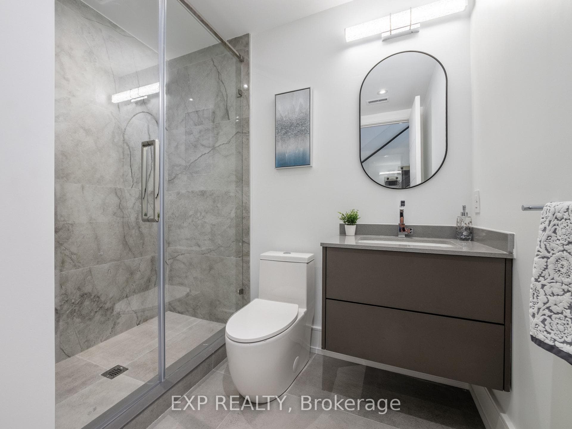 46A Leroy Avenue photo 43