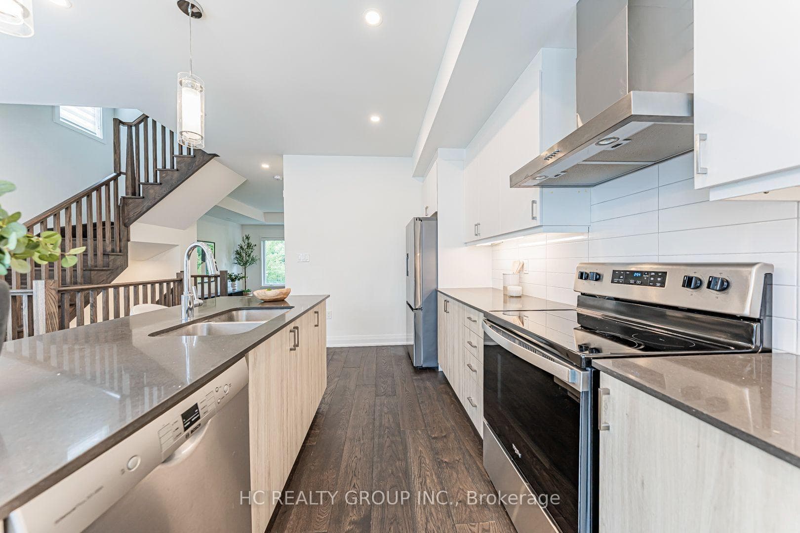 258 Hespeler Road Unit 32 photo 12