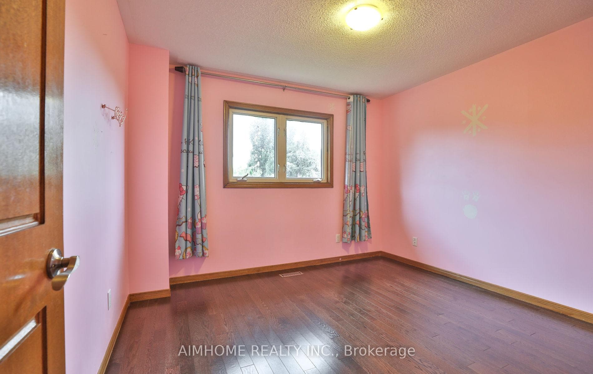 1339 Windrush Drive photo 28