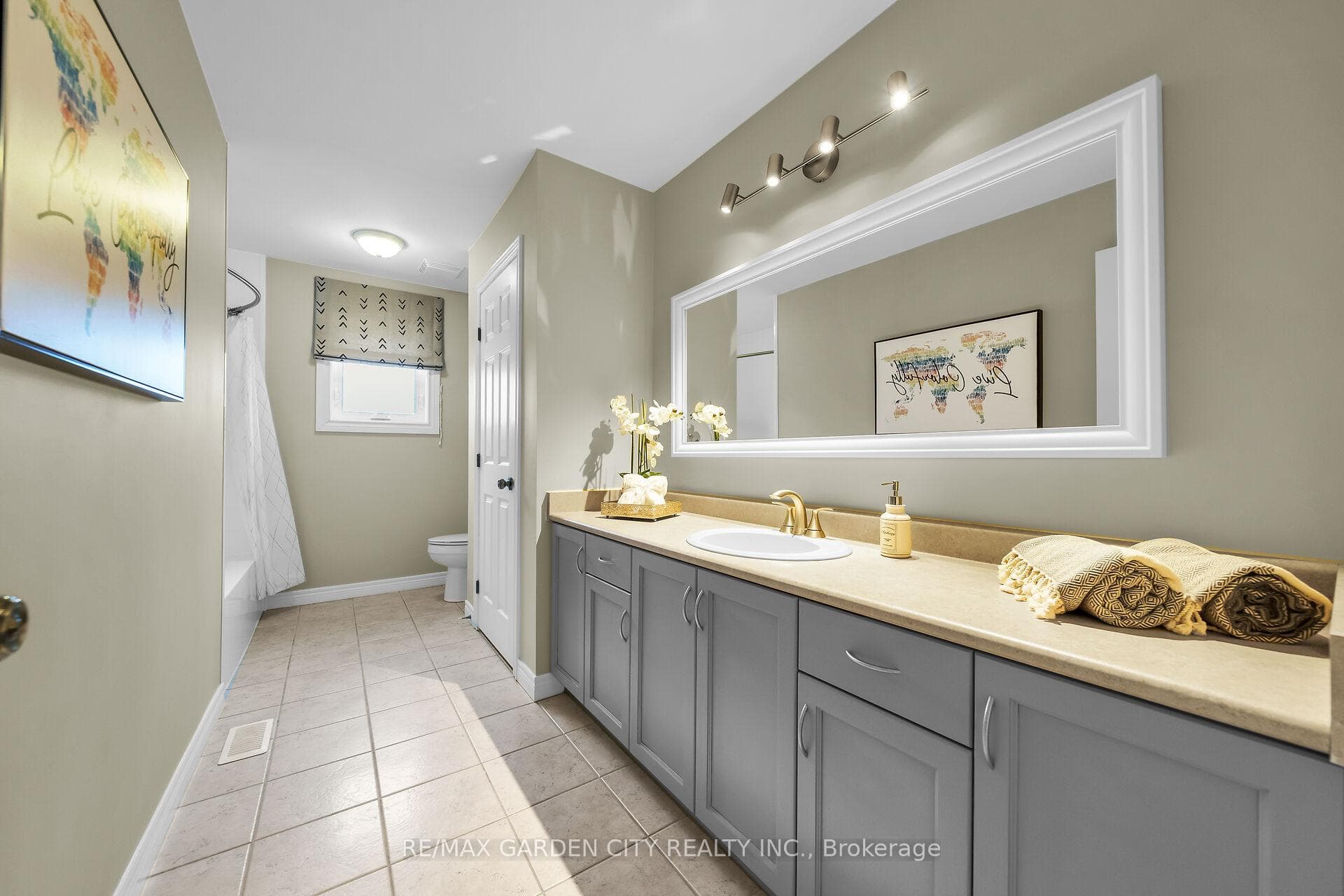 56 Sonoma Lane photo 28