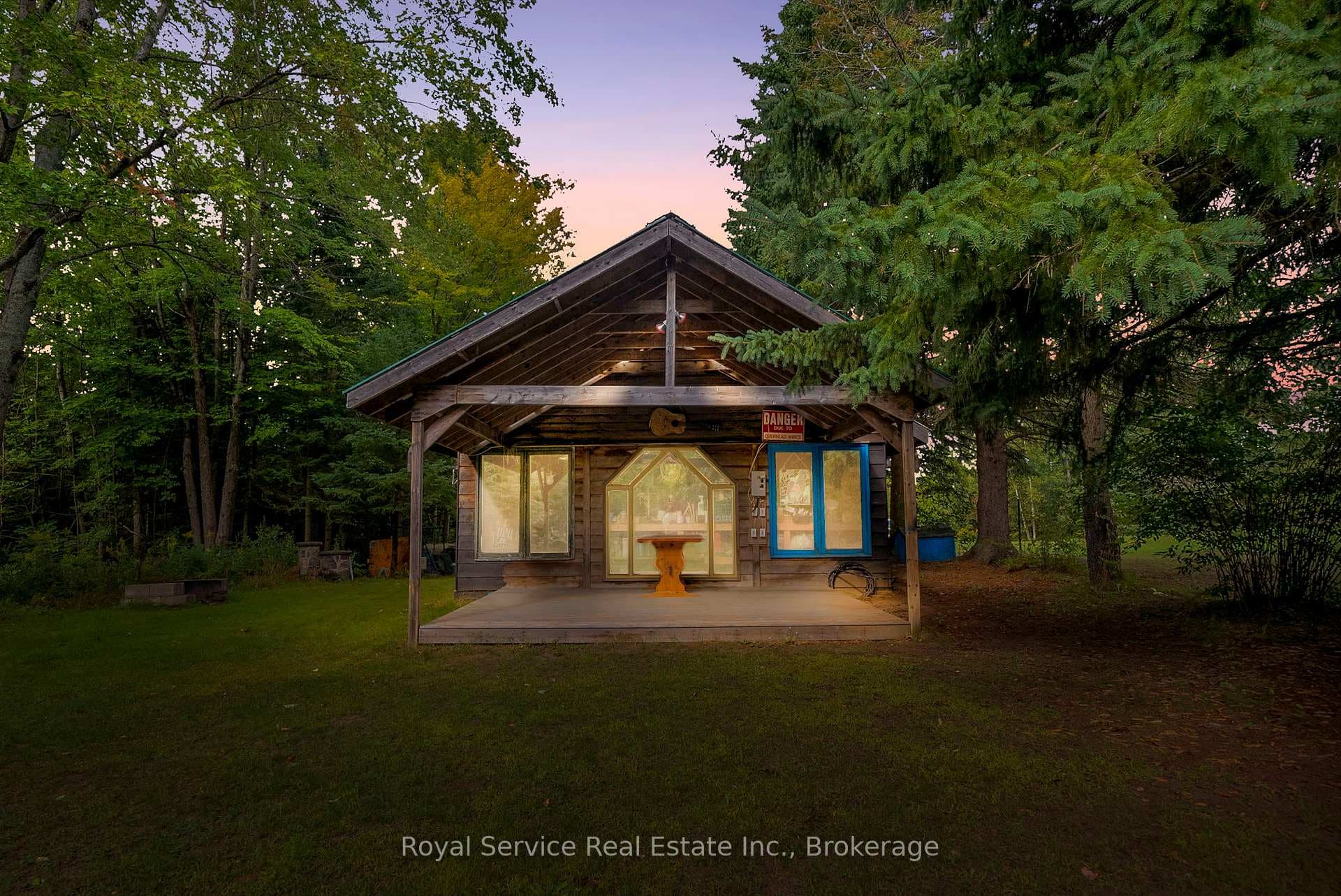 1204 Pigeon Creek Road photo 14
