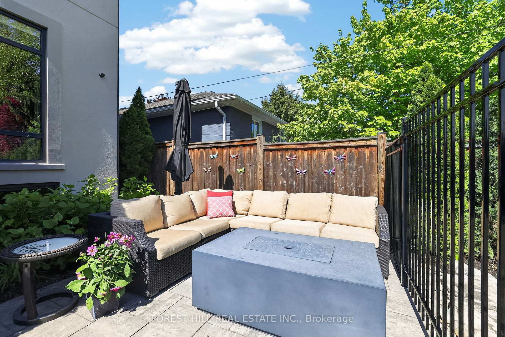 51 Greenfield Drive photo 36