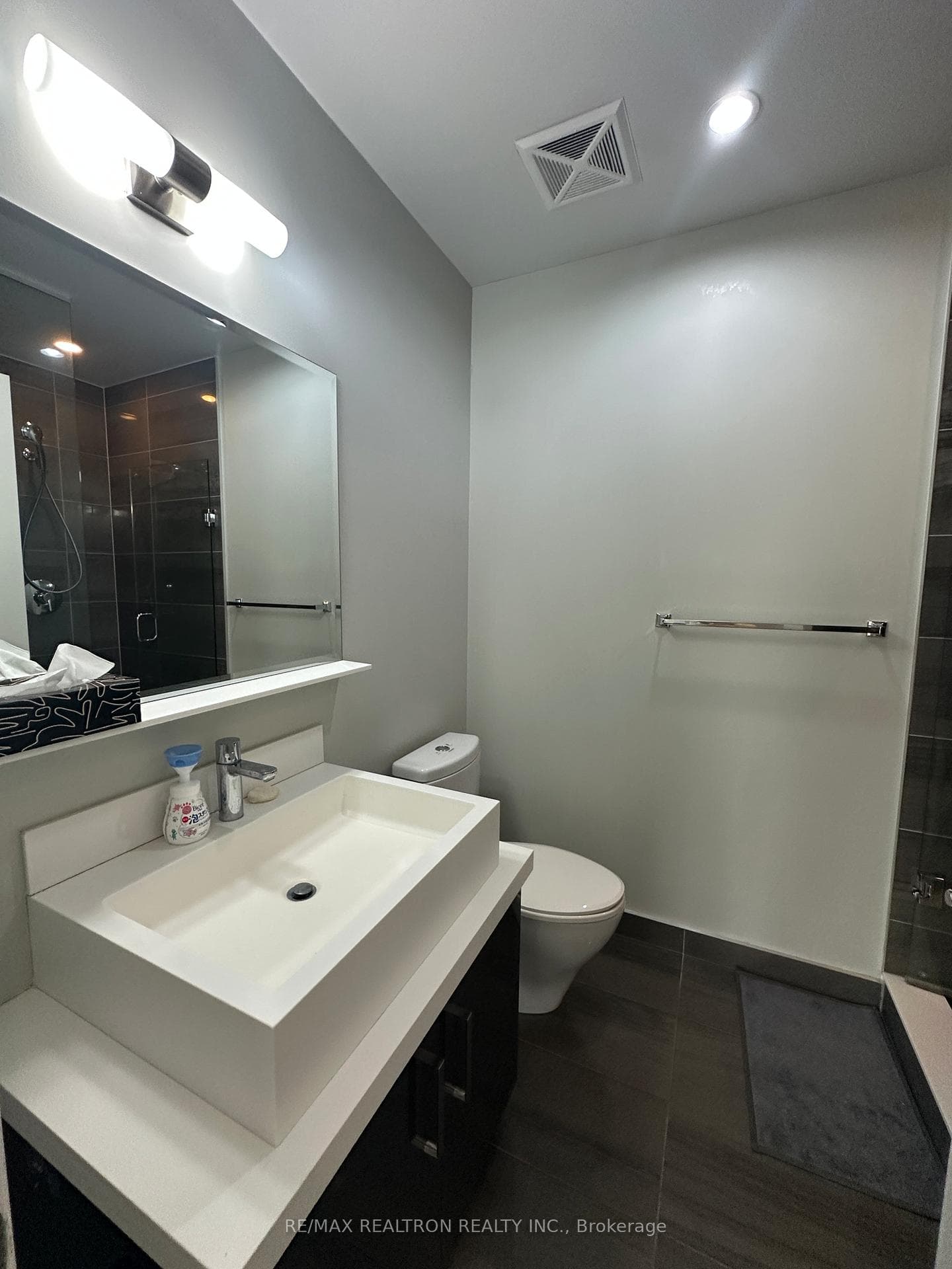 65 St Mary Street Unit 4405 photo 10
