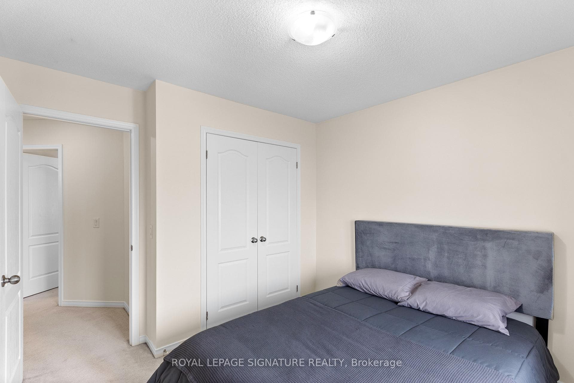 49 Valley Lane photo 24