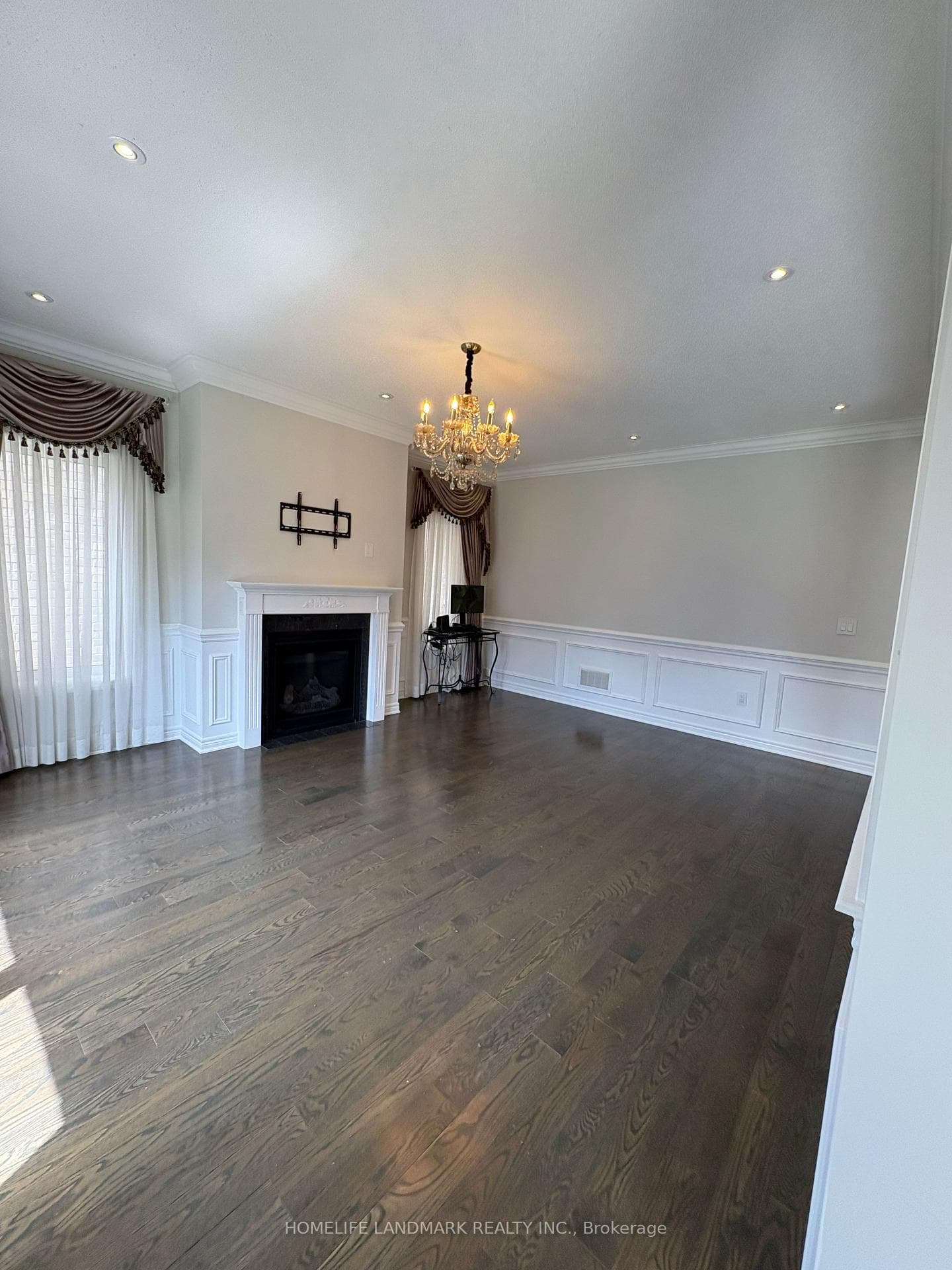 4 John Weddell Avenue photo 14