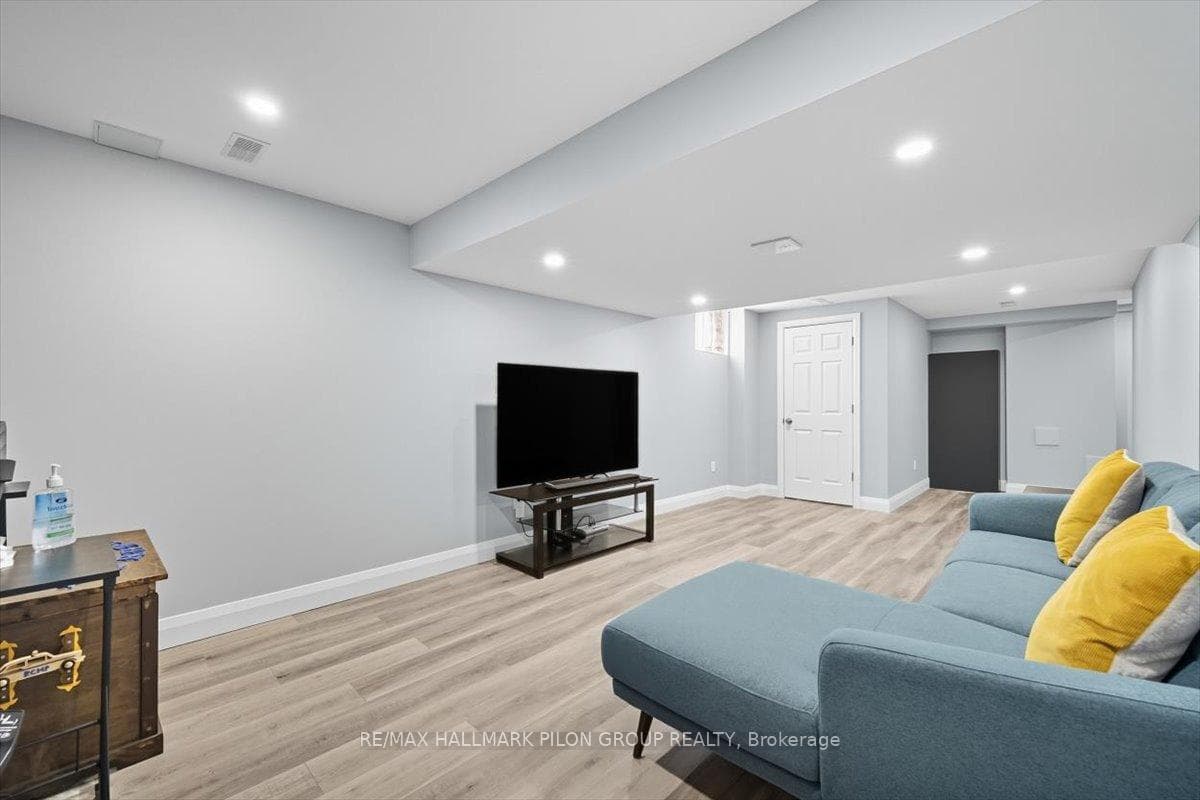 3438 River Run Avenue photo 22