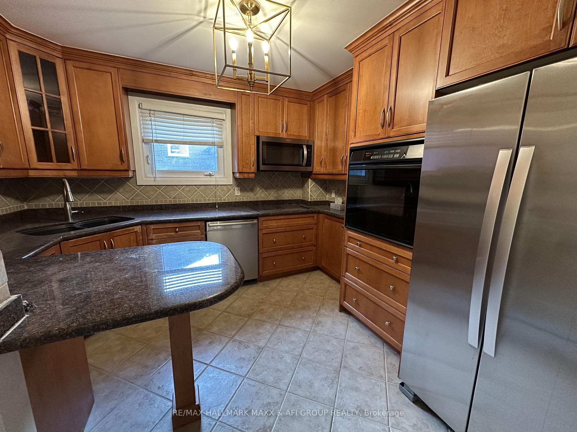 219 Lancaster Avenue Unit Main photo 8