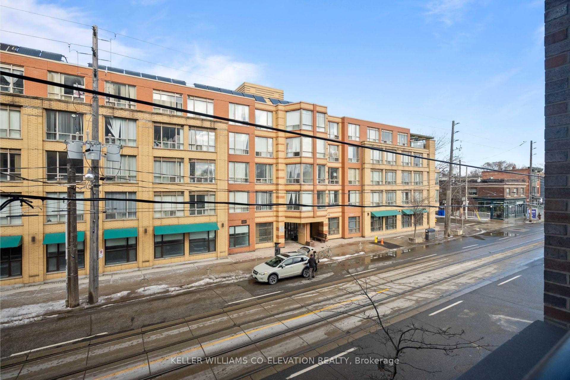 1075 Queen Street Unit 206 photo 20
