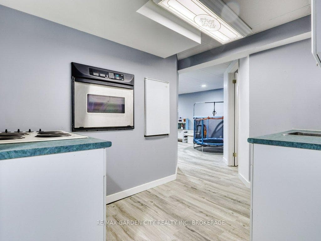 20 CONSIGLIA Drive photo 34