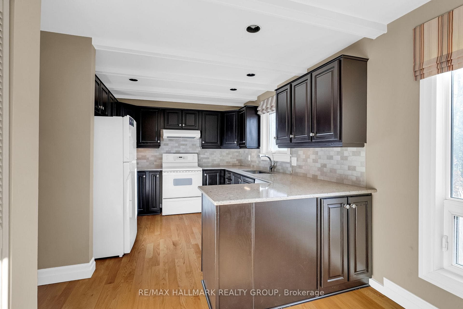 838 Explorer Lane photo 16