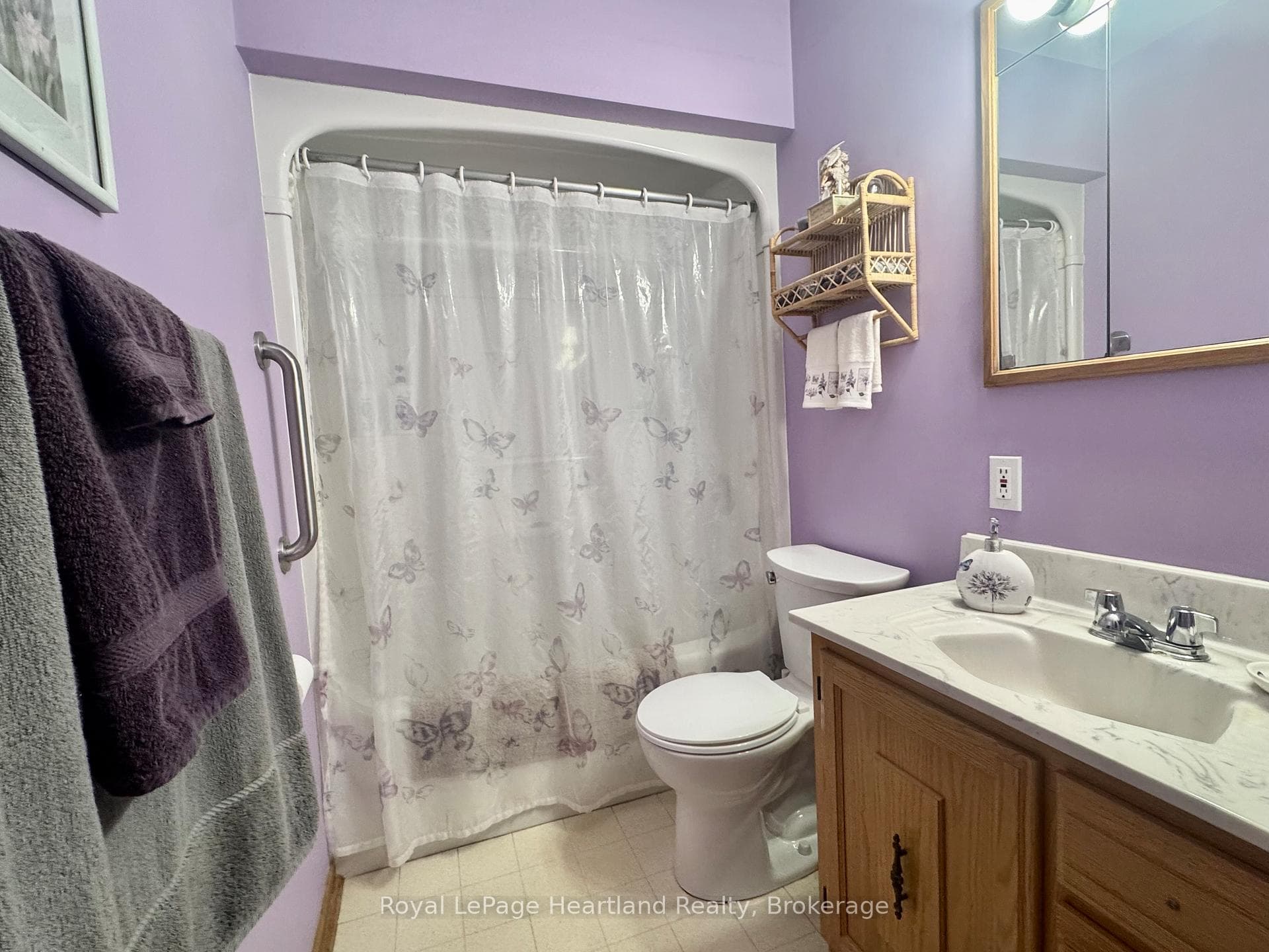 36 McDonald Street photo 22