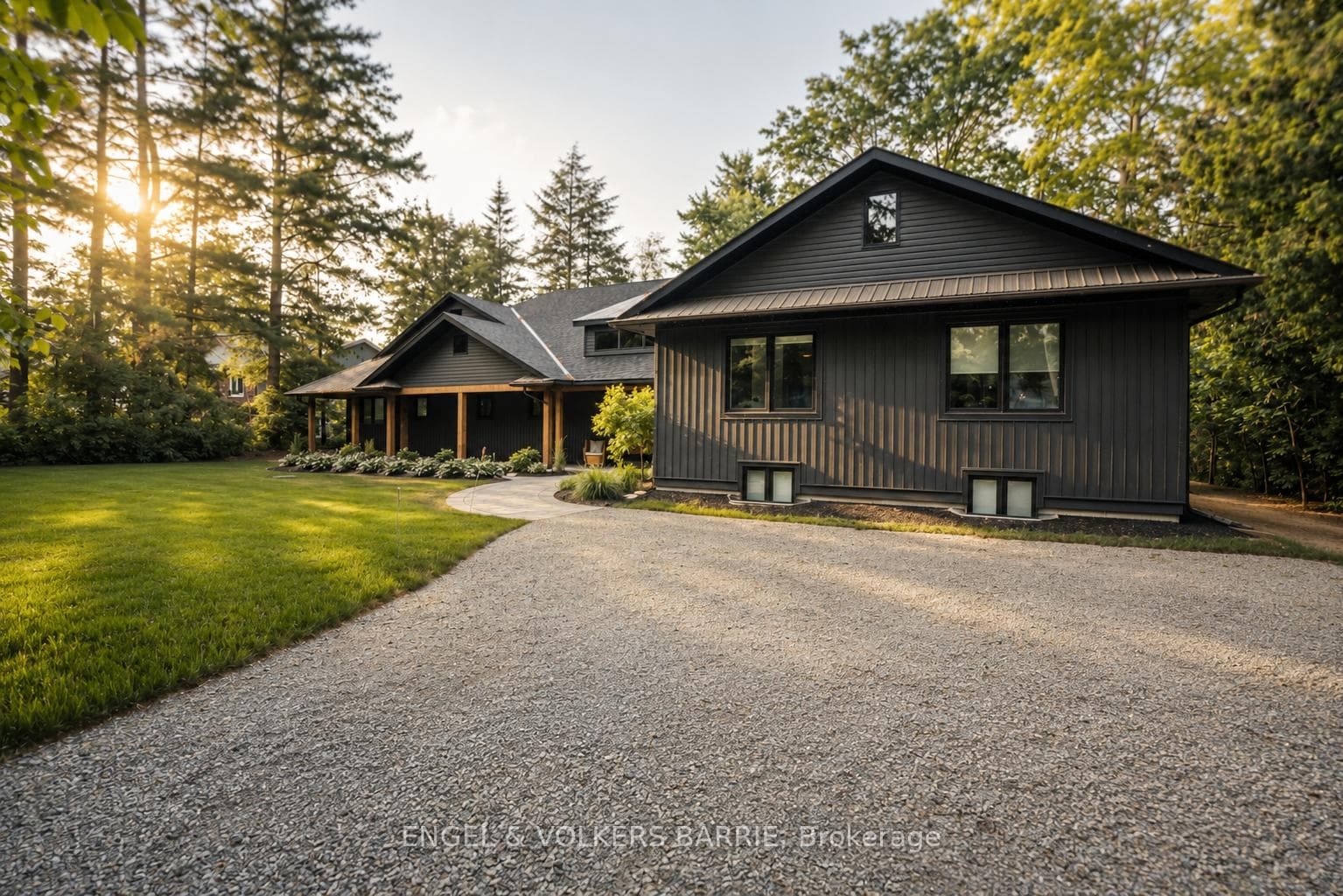262 Trillium Place photo 2