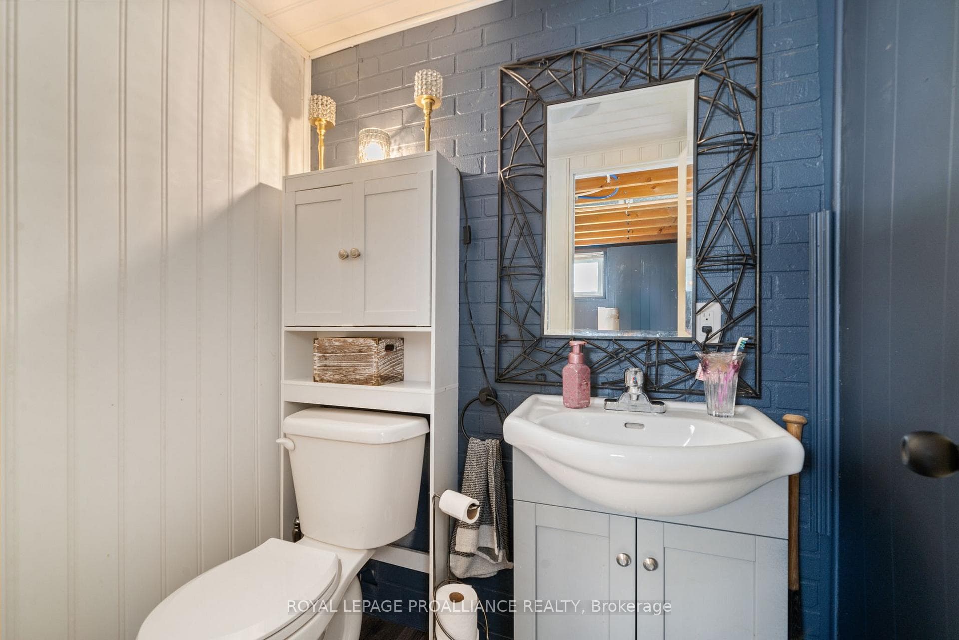 2pc Bath