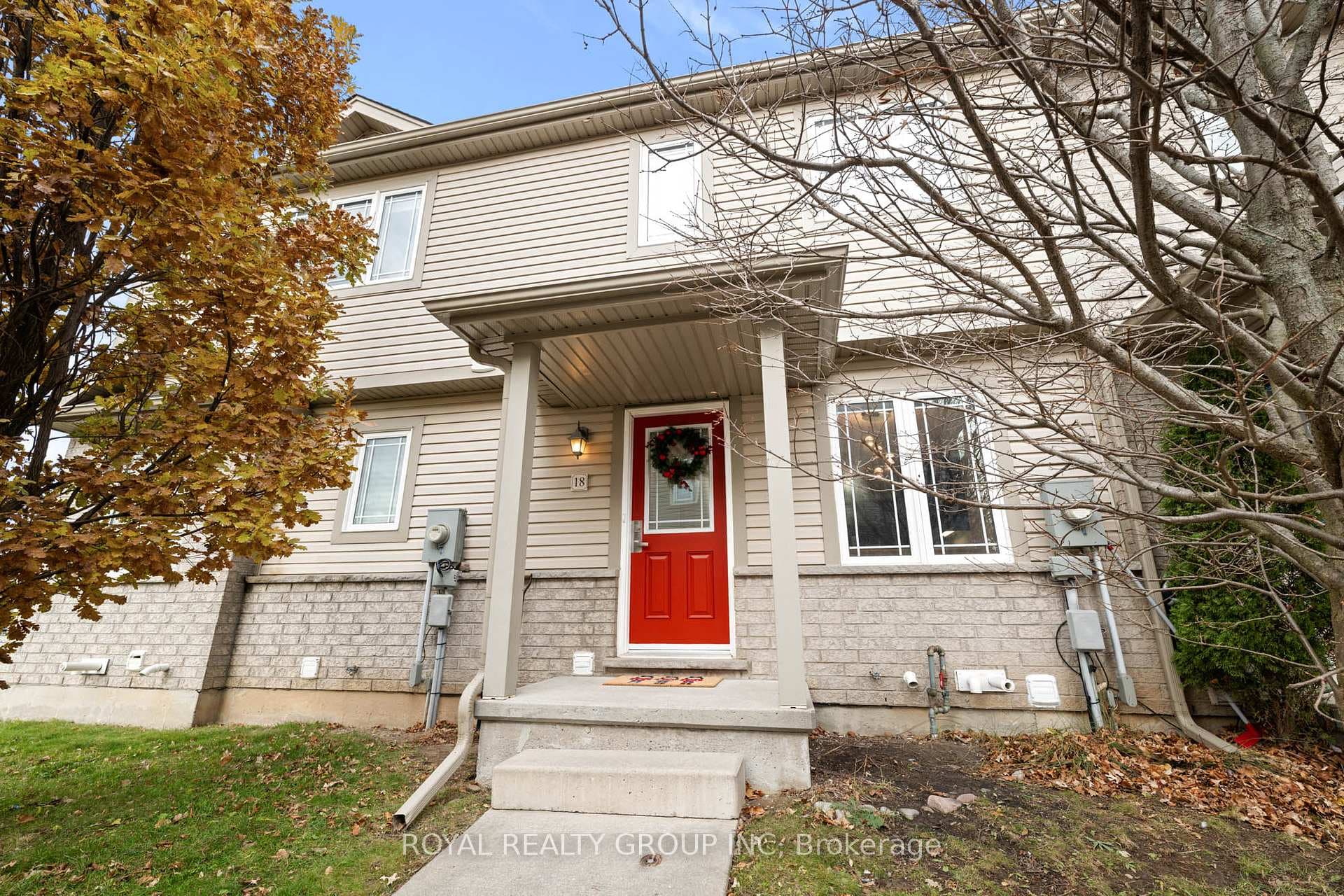 10 Foxglove Crescent Unit 18 photo 2