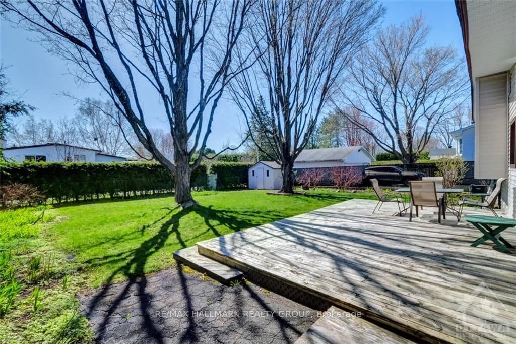 14 ASSINIBOINE Drive photo 28