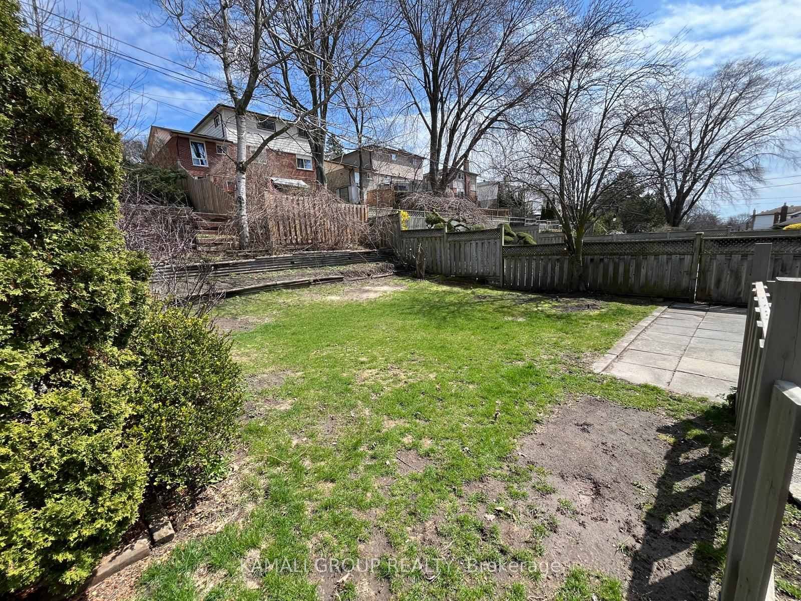 Walkout to Yard