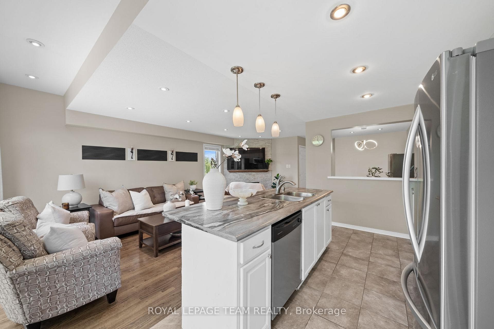 348 Brigitta Street photo 17