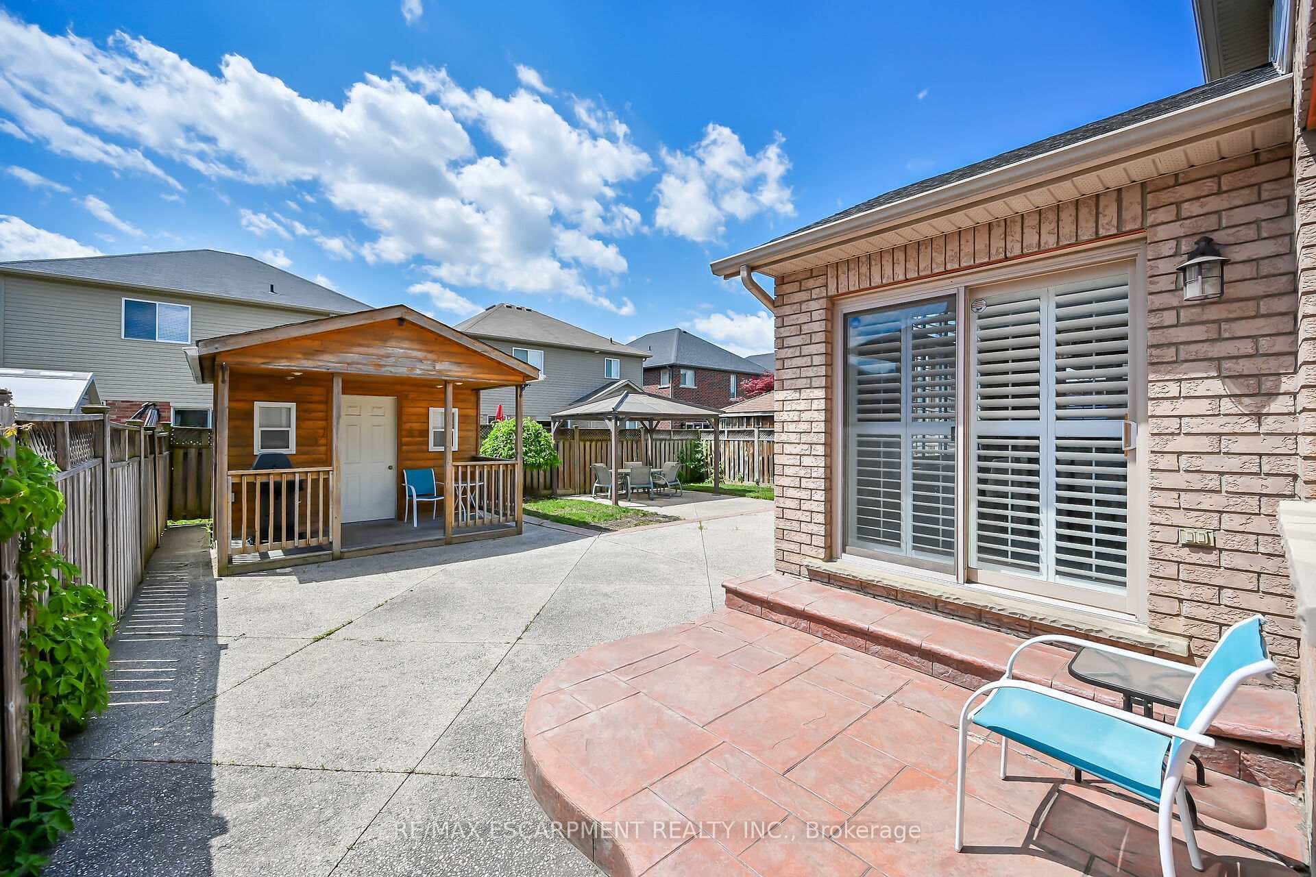 35 Davis Crescent photo 35