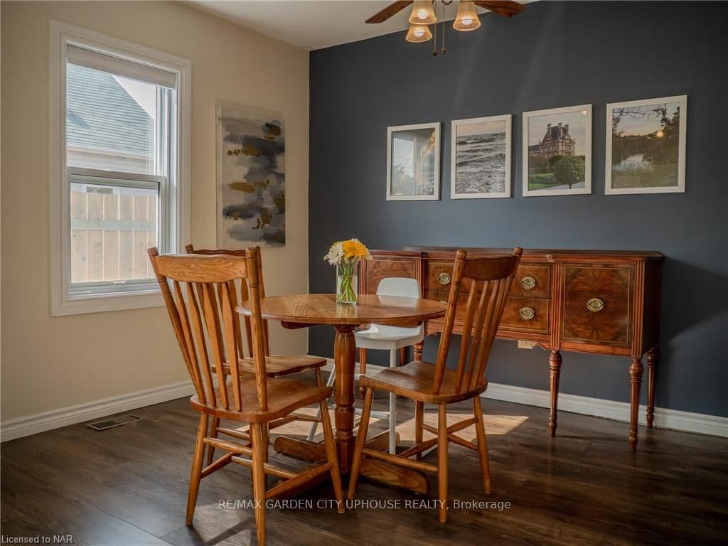 56 KINSEY Street photo 7
