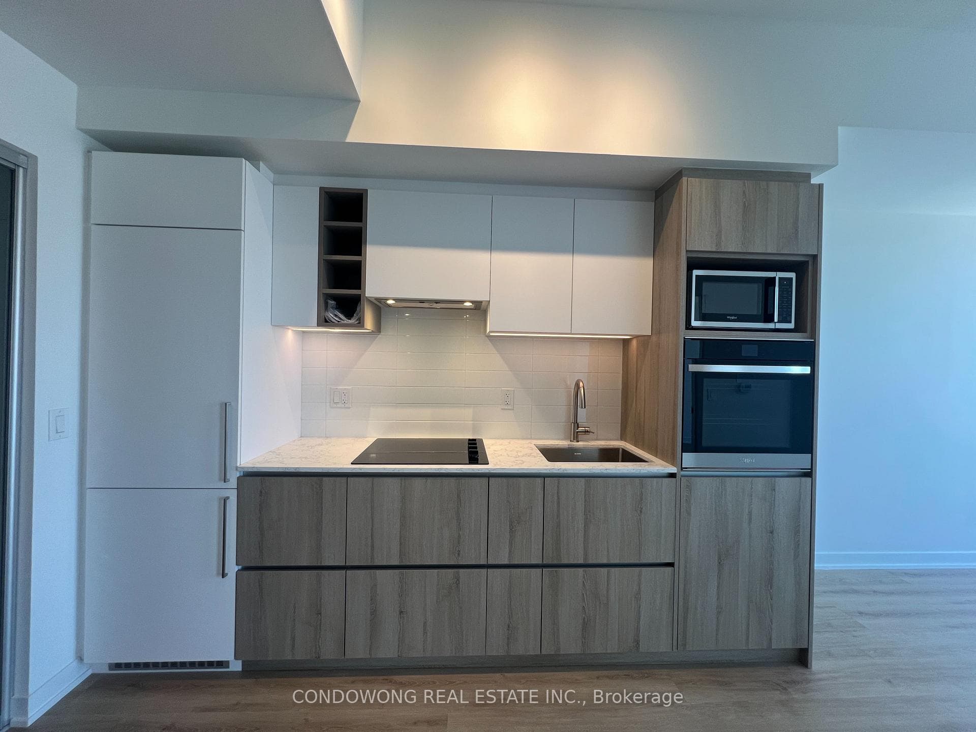 Luxurious High End Kitchen
