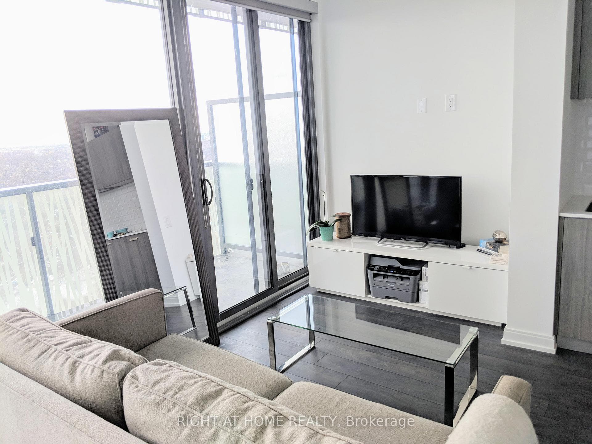 50 Charles Street Unit 4310 photo 6