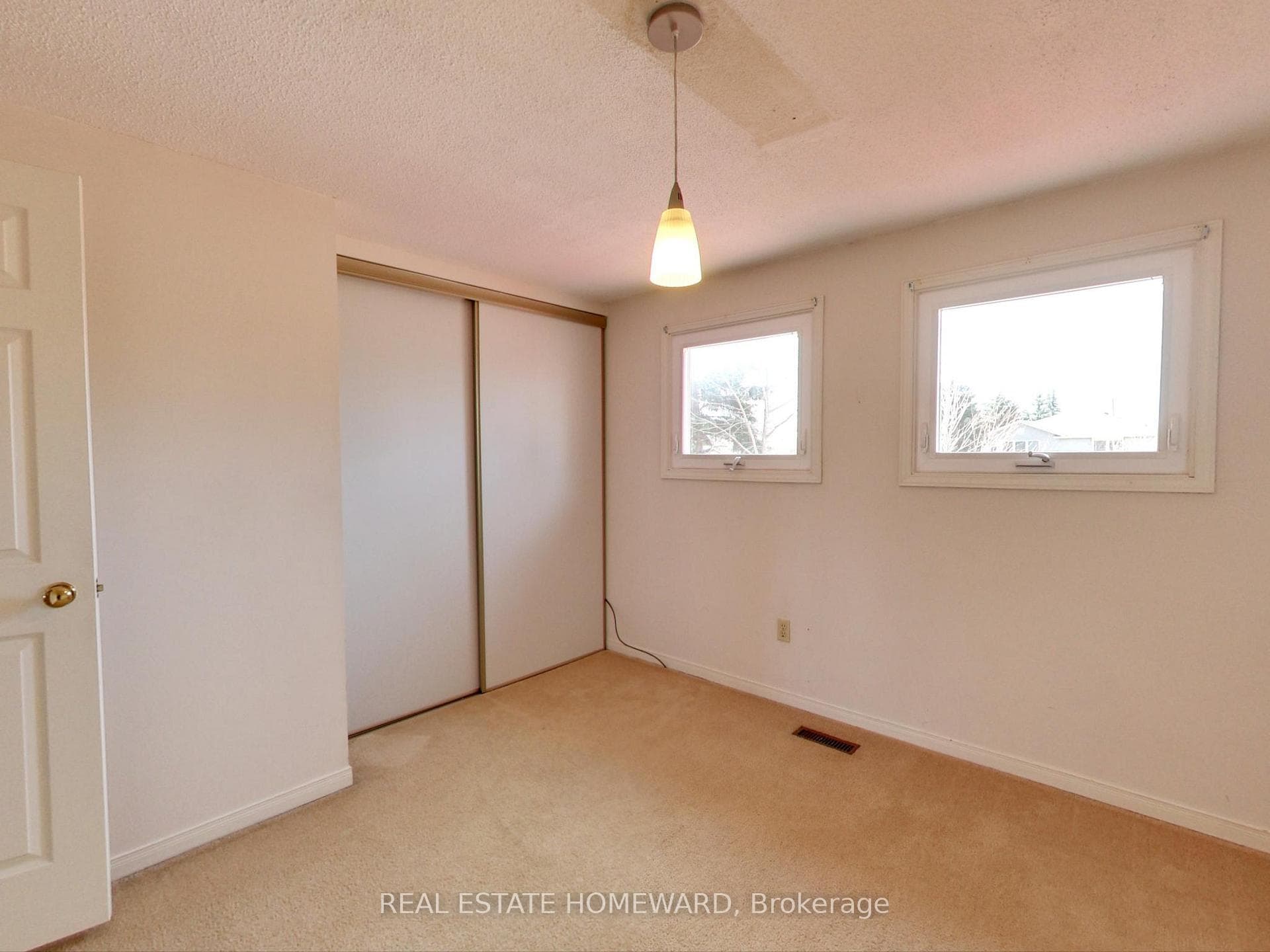 14 Summerdale Drive photo 31