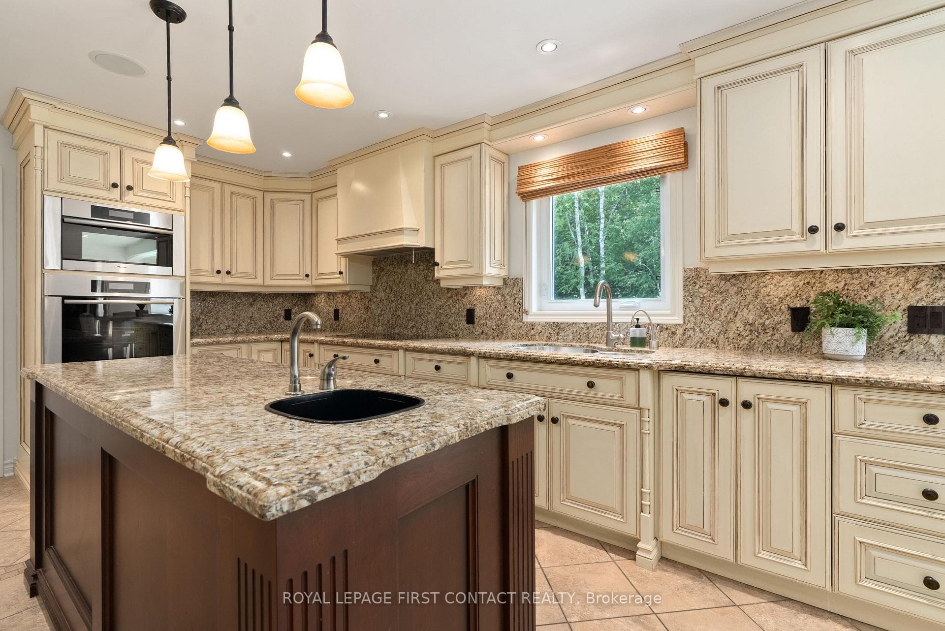 92 Wildwood Trail photo 10