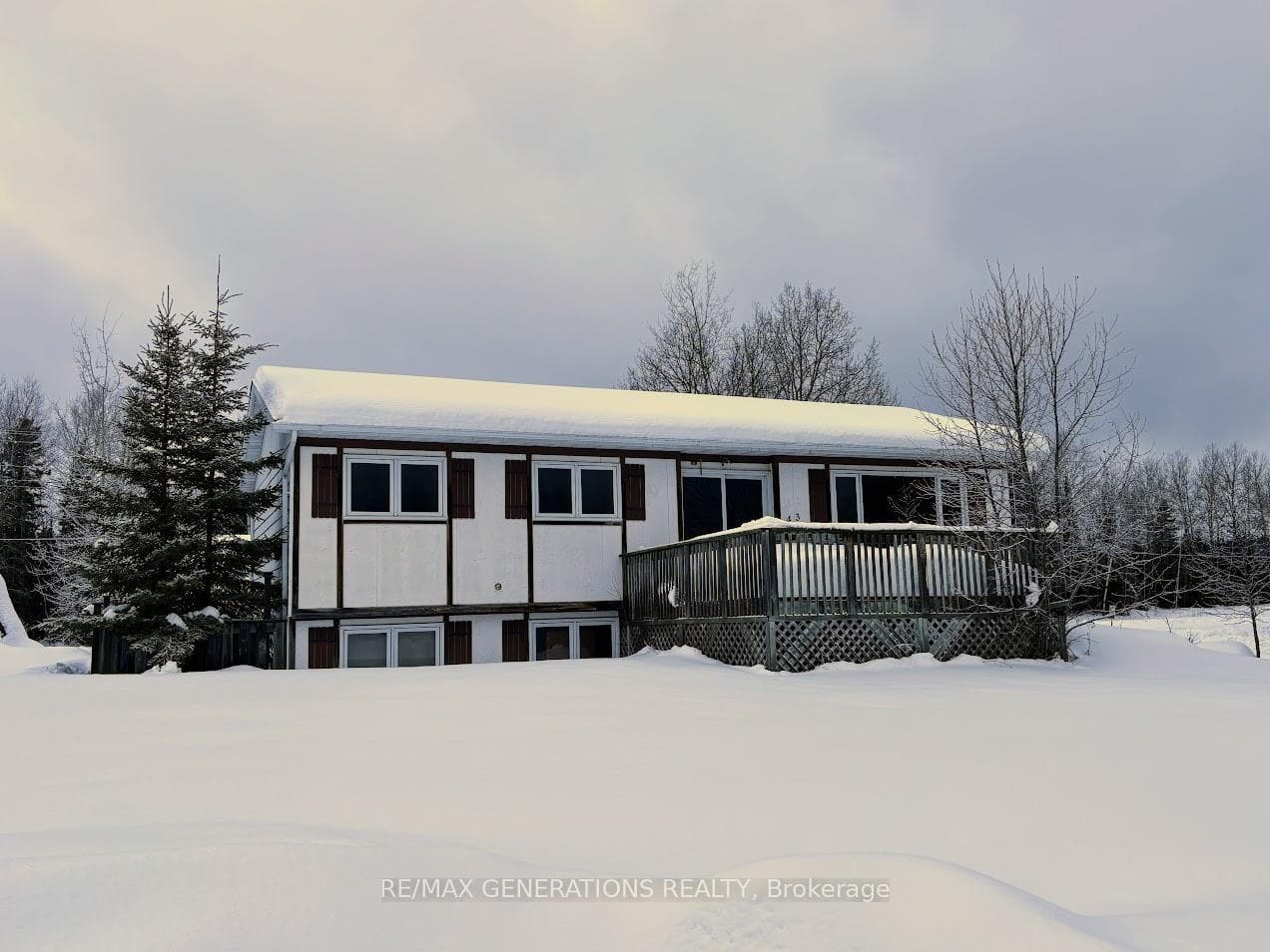 43 Lynx Avenue photo 1