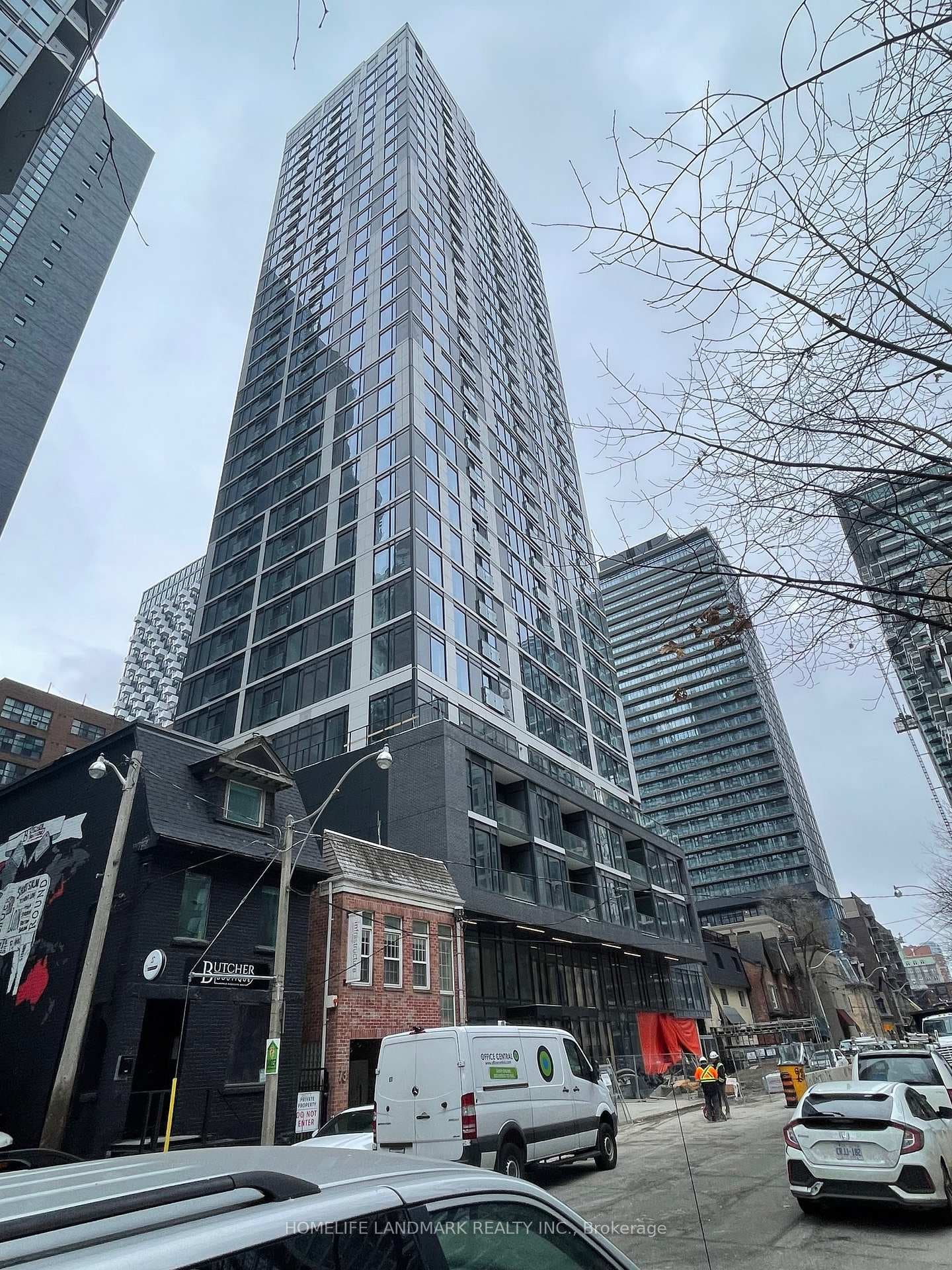 65 Mutual Street Unit 2501 photo 1