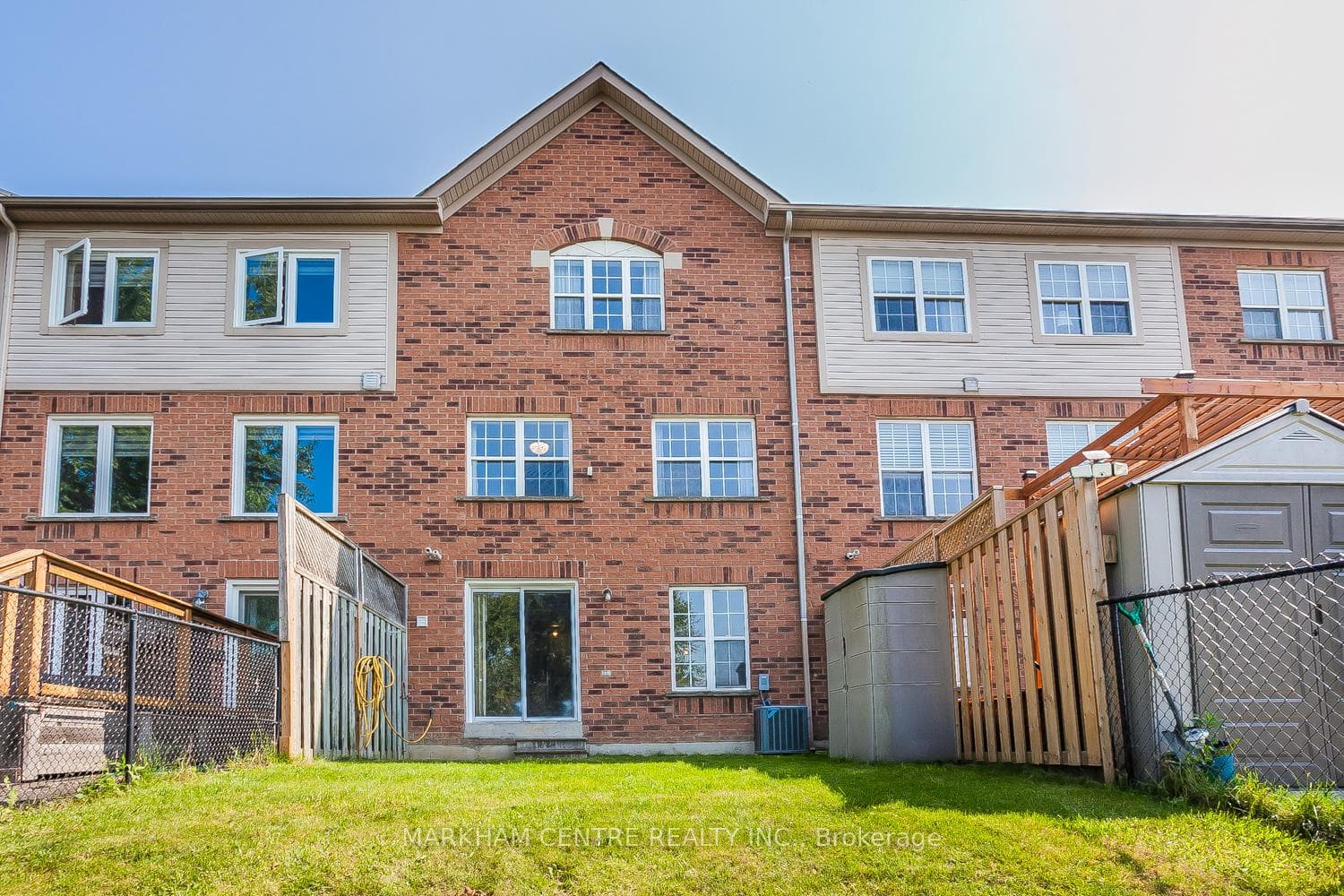 58 Milloy Place photo 36