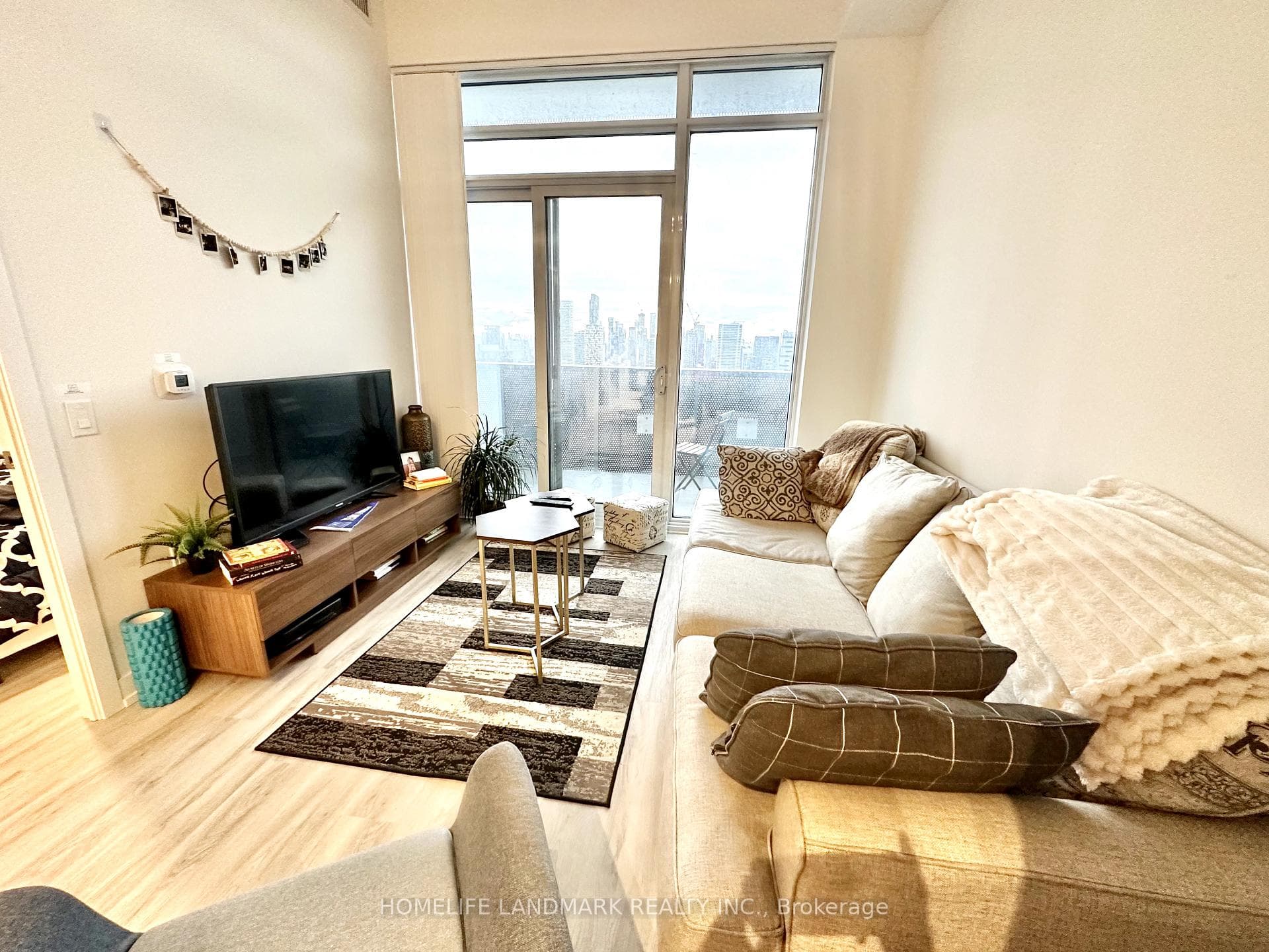 55 Cooper Street Unit 5103 photo 5