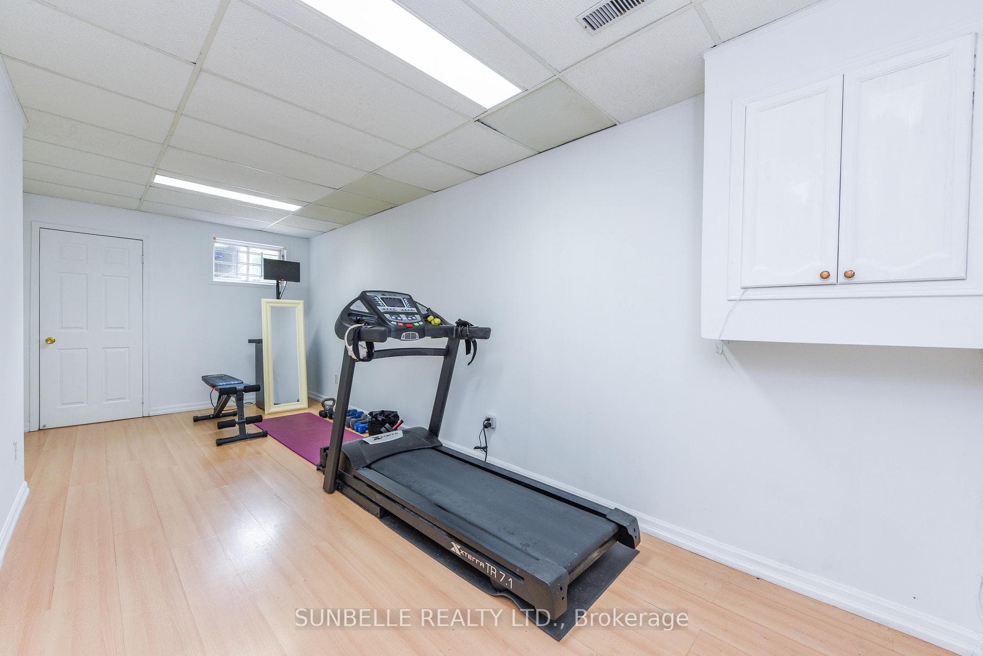 3826 Allcroft Road photo 32