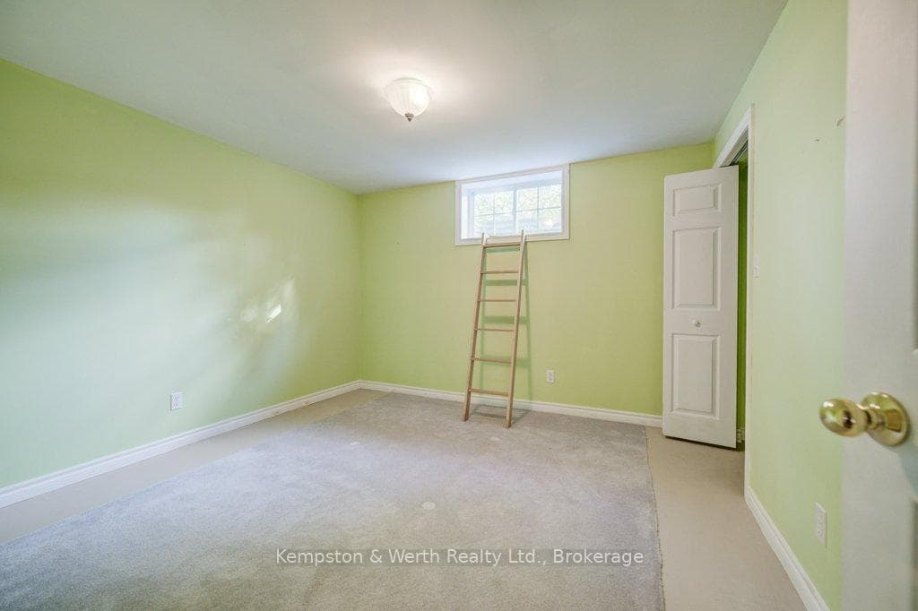 246 King Street photo 33